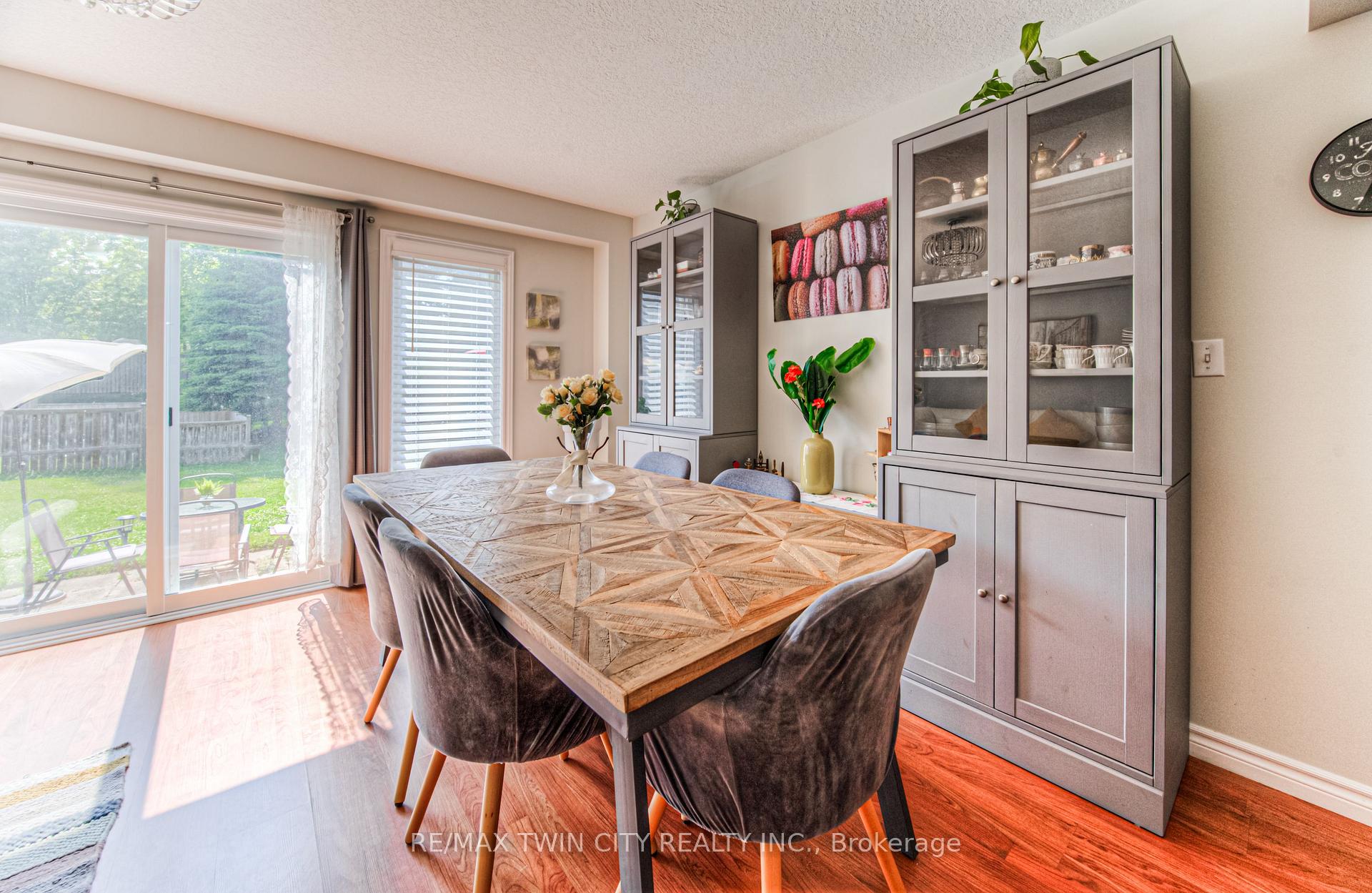 Photo 18 of Unit 4, 972 Strasburg Road, Kitchener — HOMEH
