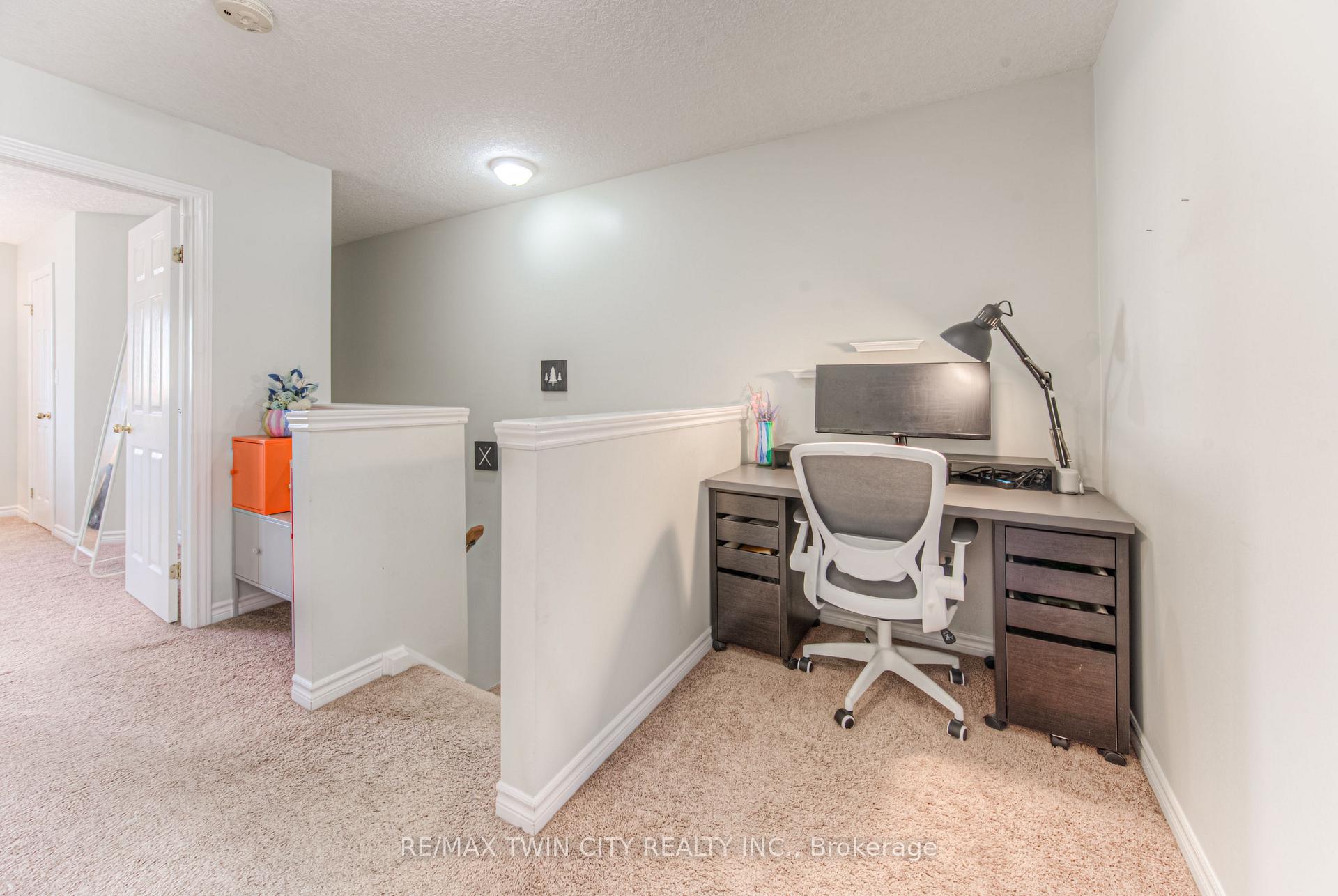Photo 21 of Unit 4, 972 Strasburg Road, Kitchener — HOMEH