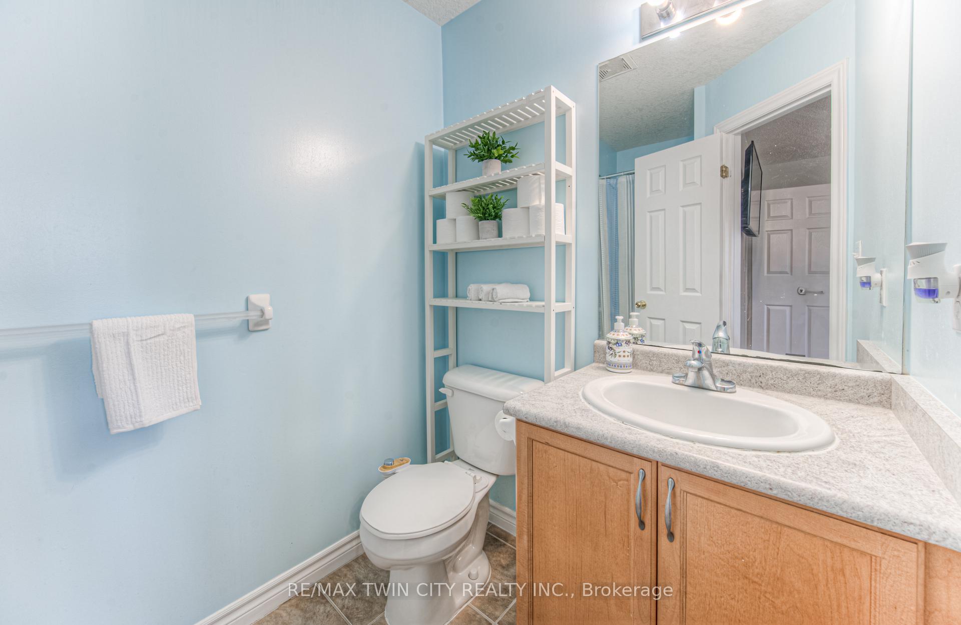Photo 26 of Unit 4, 972 Strasburg Road, Kitchener — HOMEH
