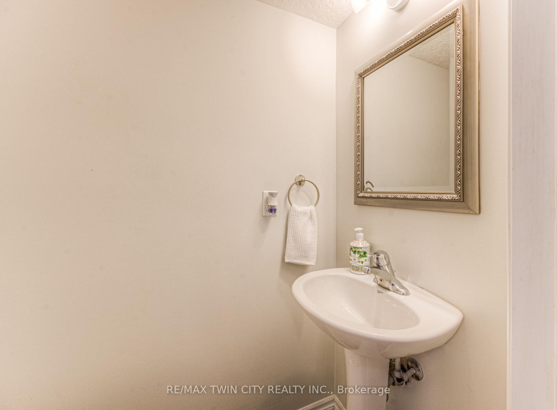 Photo 30 of Unit 4, 972 Strasburg Road, Kitchener — HOMEH