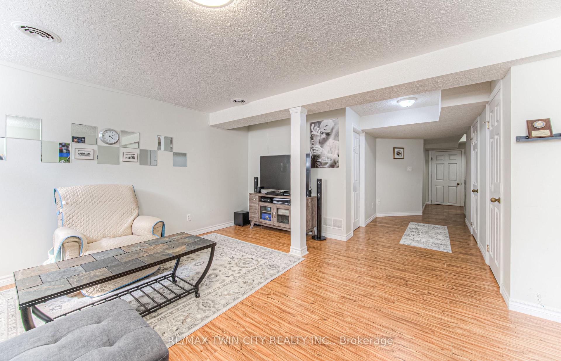 Photo 33 of Unit 4, 972 Strasburg Road, Kitchener — HOMEH