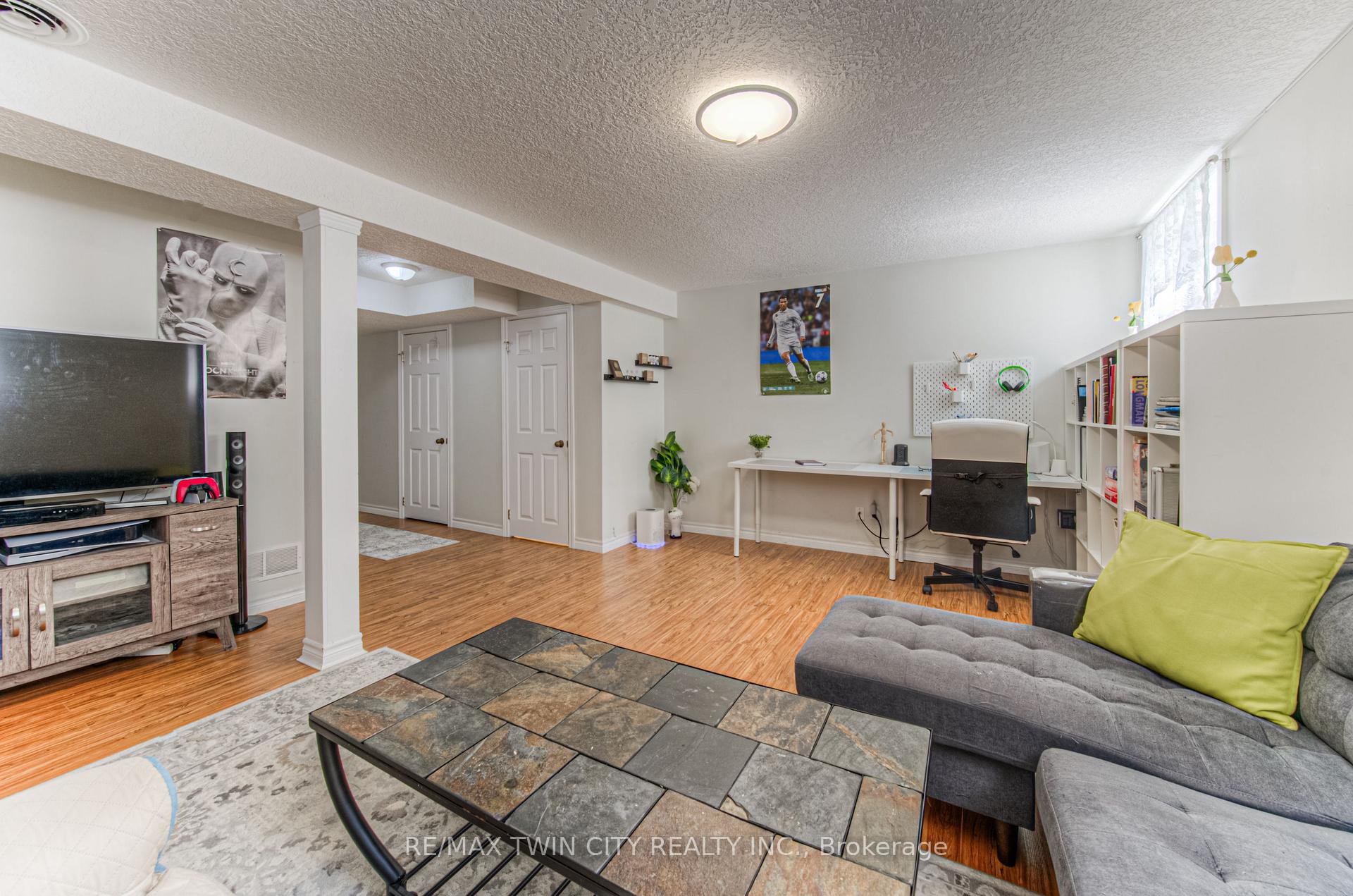 Photo 34 of Unit 4, 972 Strasburg Road, Kitchener — HOMEH