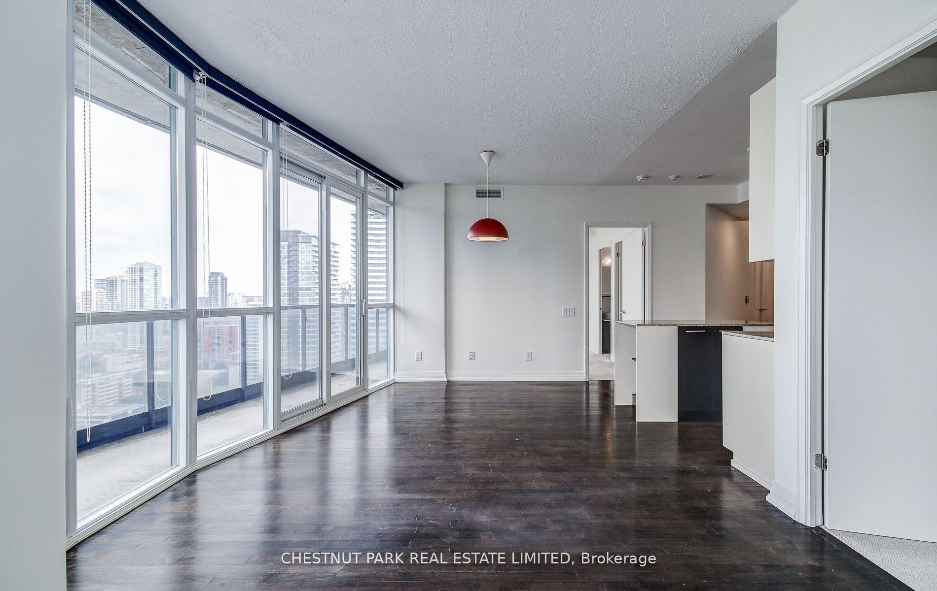 Photo 6 of Unit 3205, 25 Carlton Street, Toronto, Church-Yonge Corridor — HOMEH