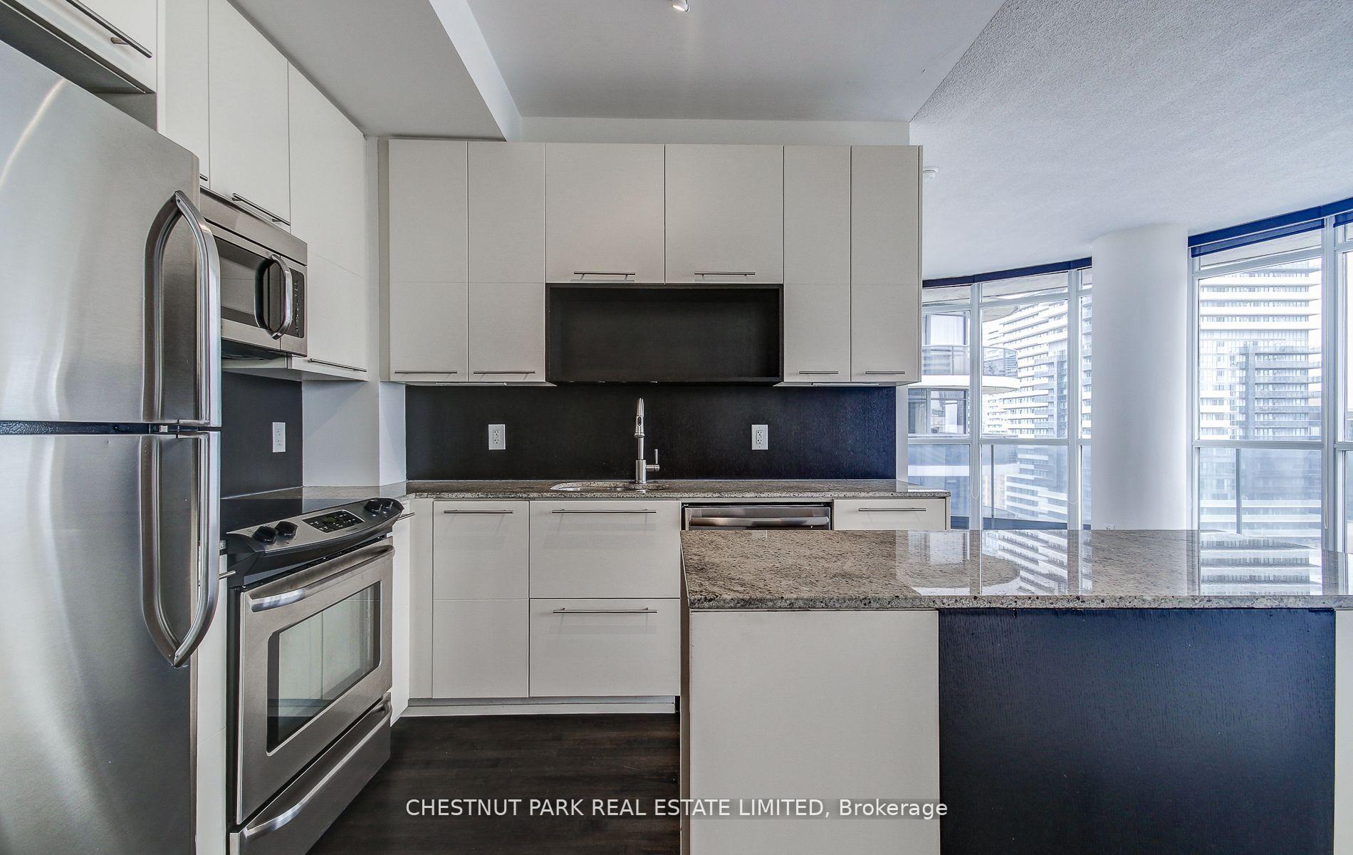 Photo 9 of Unit 3205, 25 Carlton Street, Toronto, Church-Yonge Corridor — HOMEH