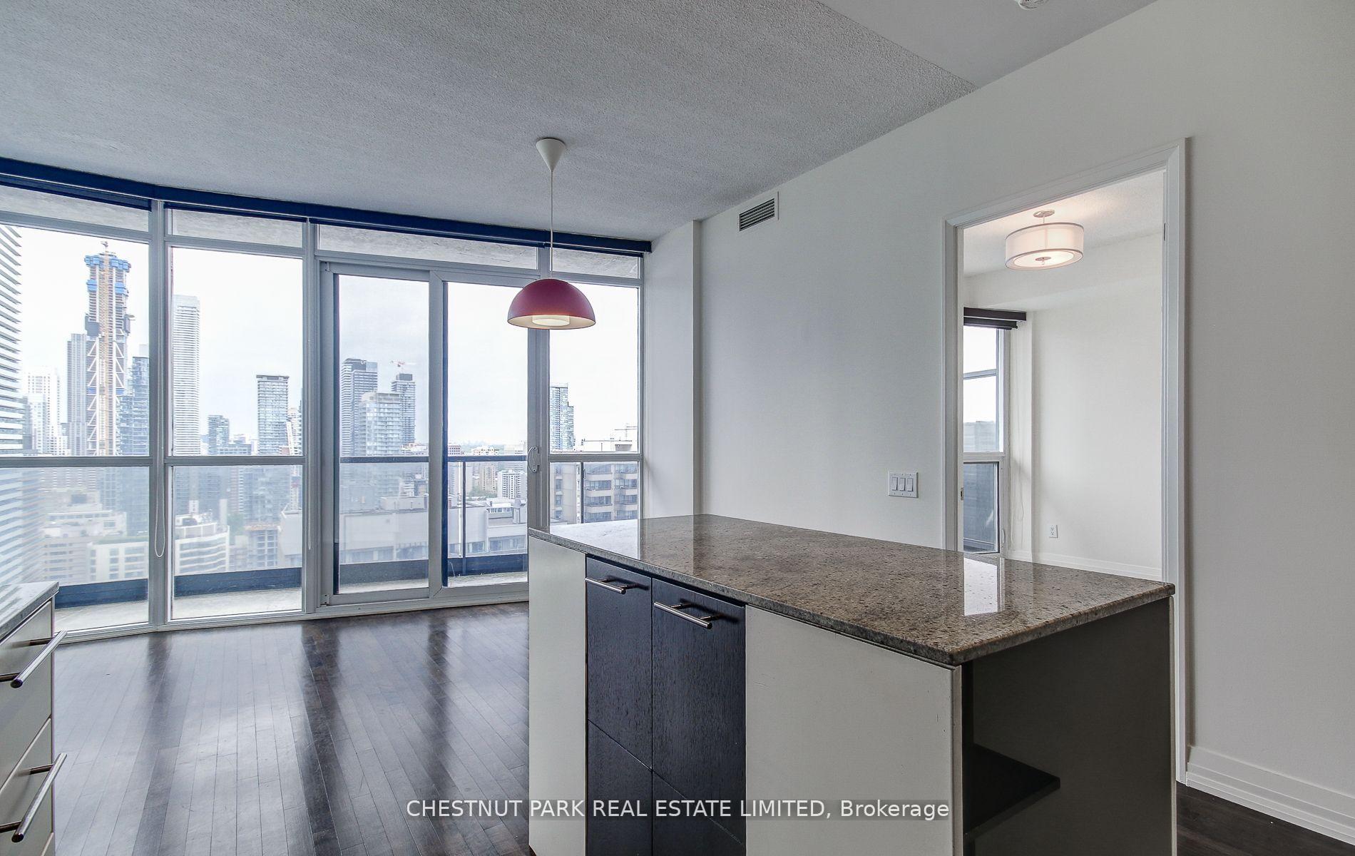 Photo 12 of Unit 3205, 25 Carlton Street, Toronto, Church-Yonge Corridor — HOMEH