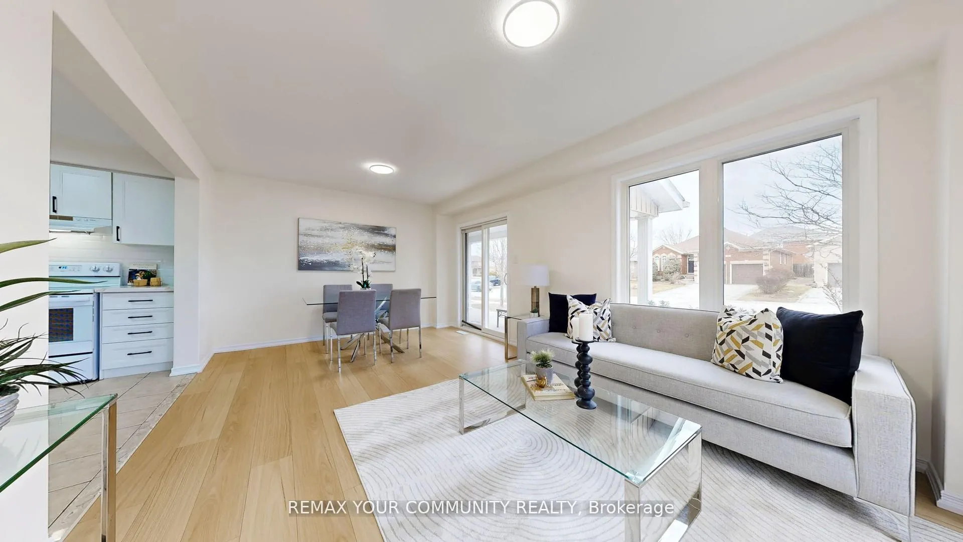 Photo 8 of Unit 15, 75 Prince William Way, Barrie, Innis-Shore — HOMEH