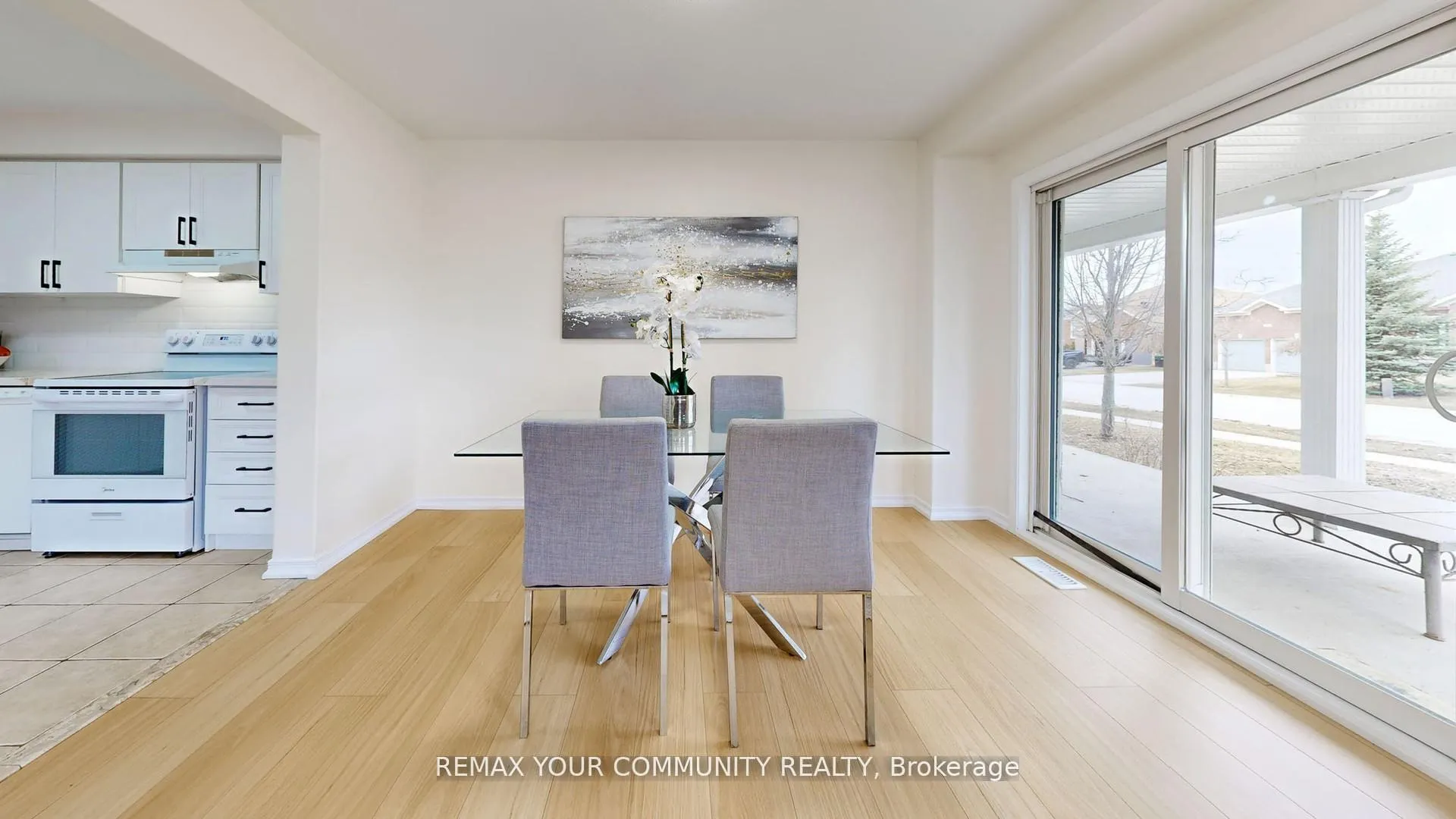 Photo 11 of Unit 15, 75 Prince William Way, Barrie, Innis-Shore — HOMEH