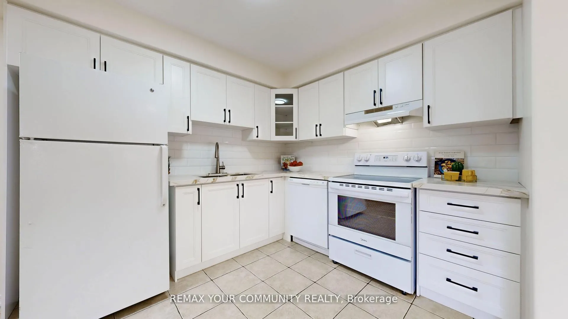 Photo 15 of Unit 15, 75 Prince William Way, Barrie, Innis-Shore — HOMEH