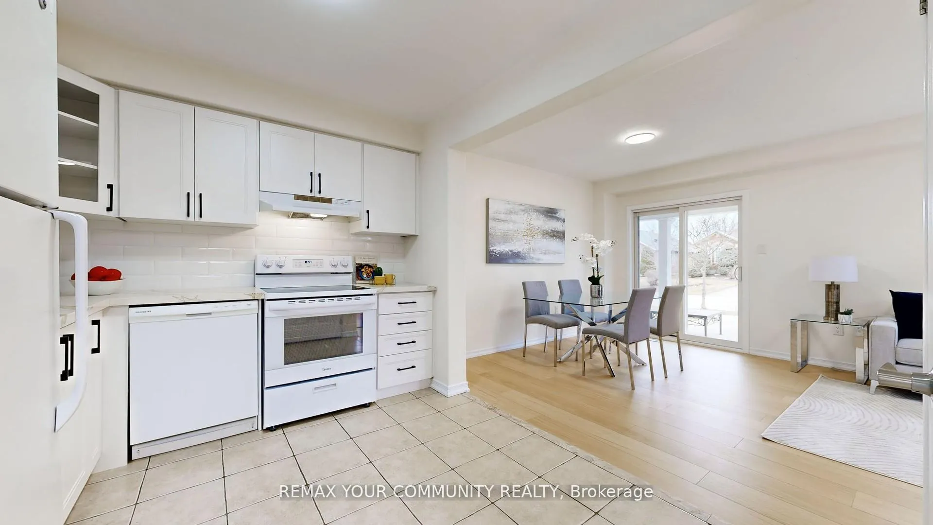 Photo 17 of Unit 15, 75 Prince William Way, Barrie, Innis-Shore — HOMEH