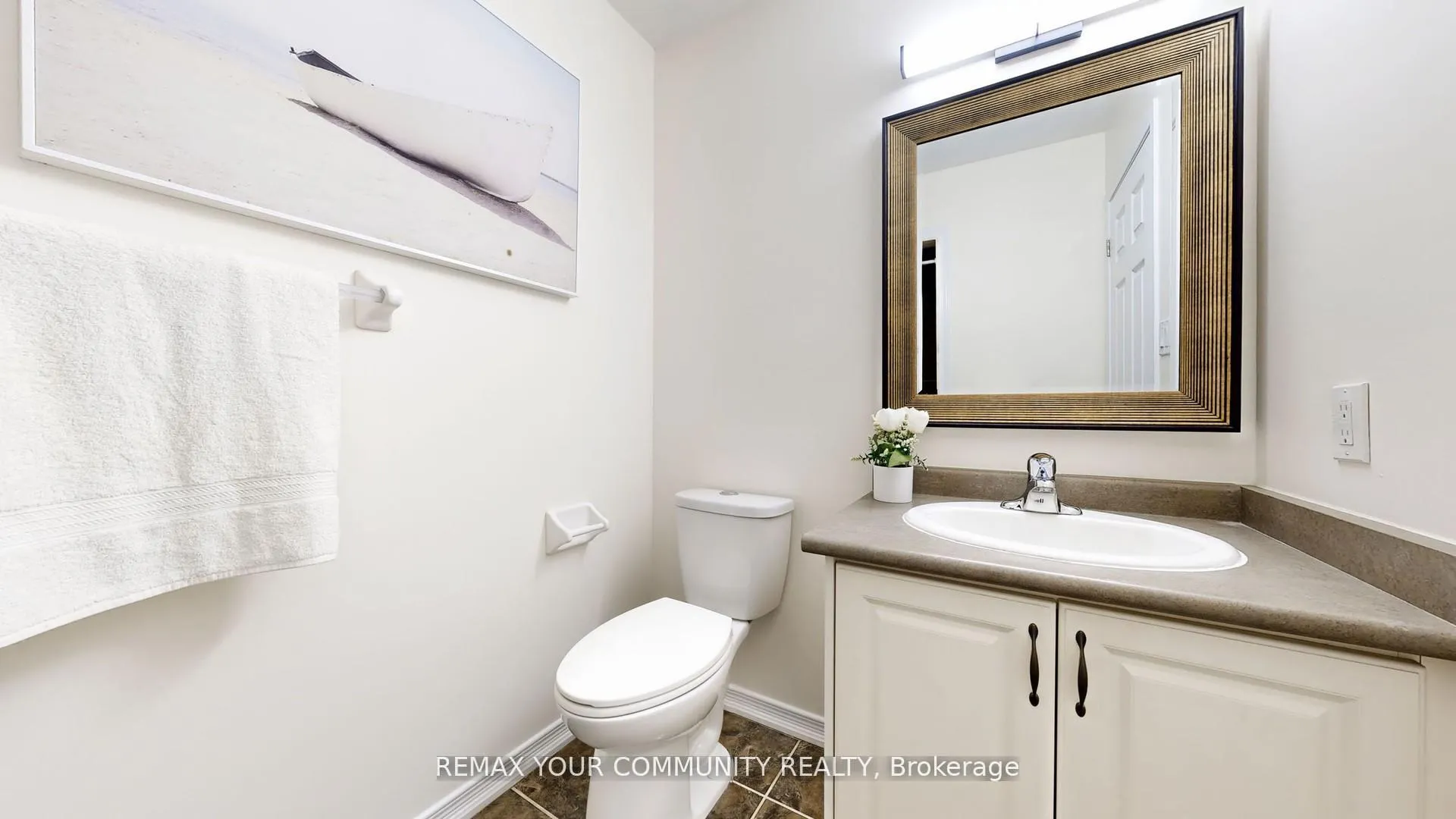 Photo 26 of Unit 15, 75 Prince William Way, Barrie, Innis-Shore — HOMEH