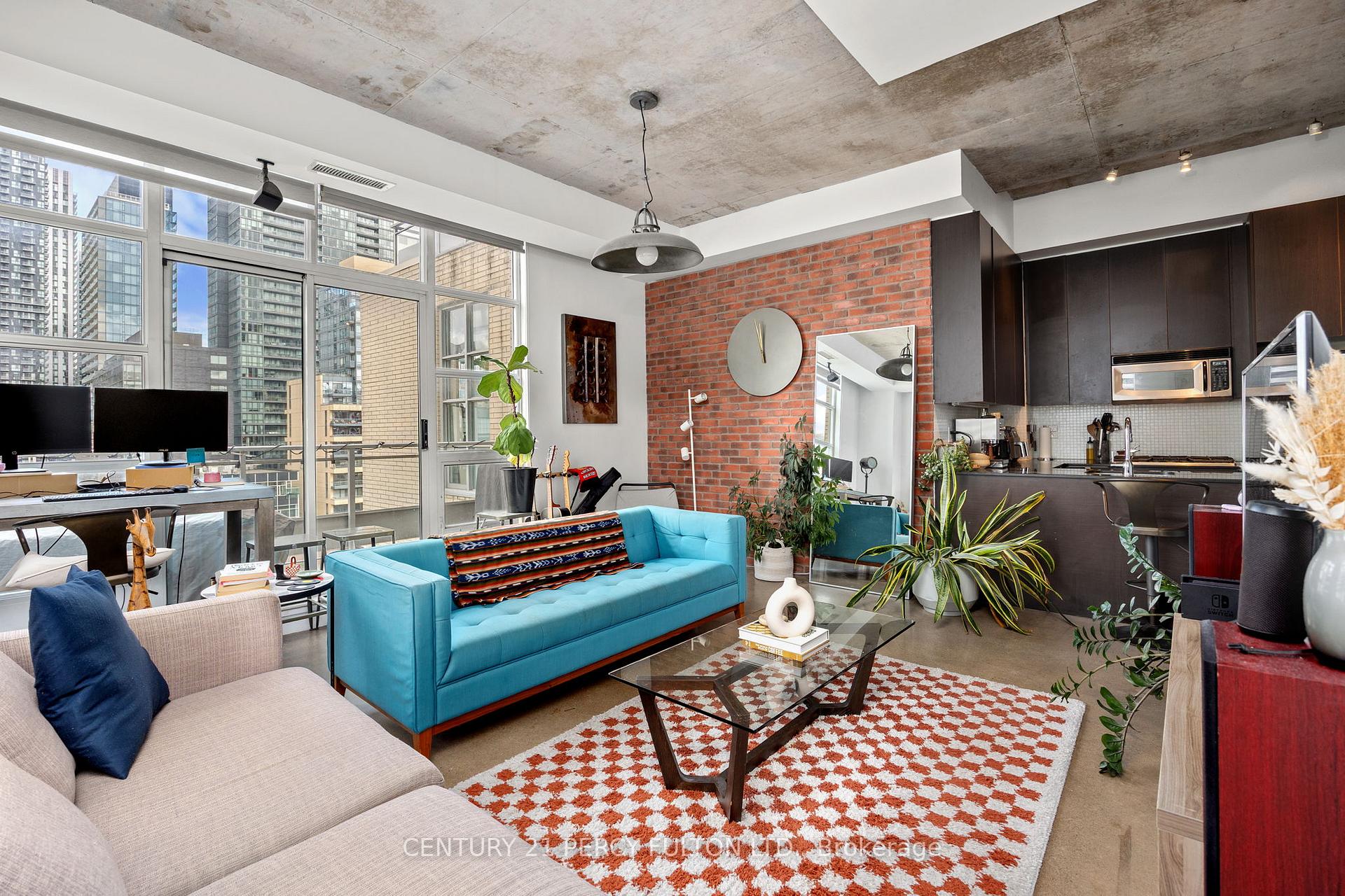 Photo 6 of Unit 1011, 23 Brant Street, Toronto, Waterfront Communities — HOMEH