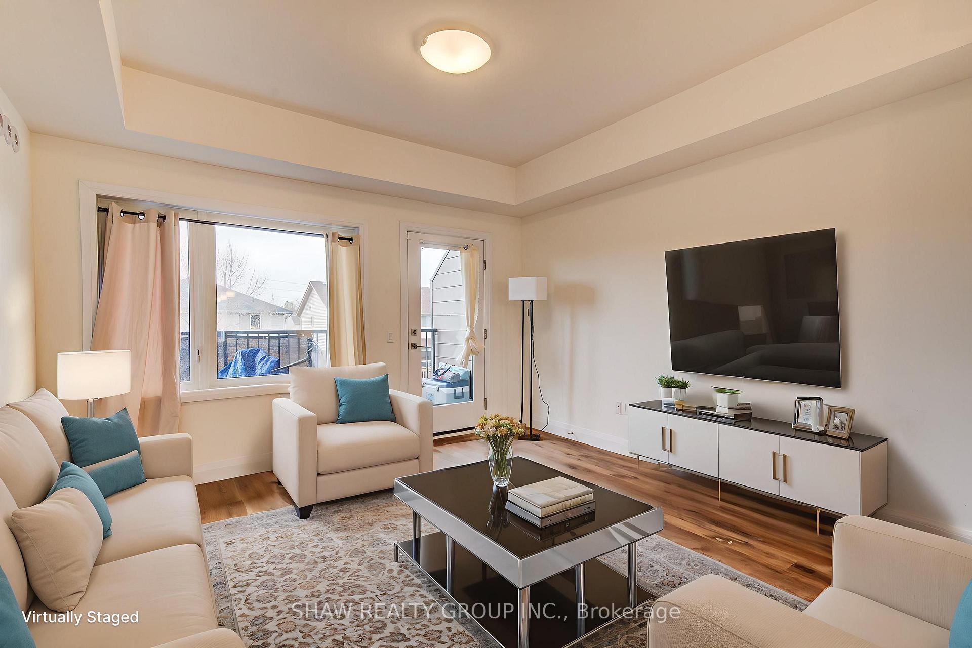 Photo 17 of 4 Lily Lane, Guelph, Clairfields/Hanlon Business Park — HOMEH