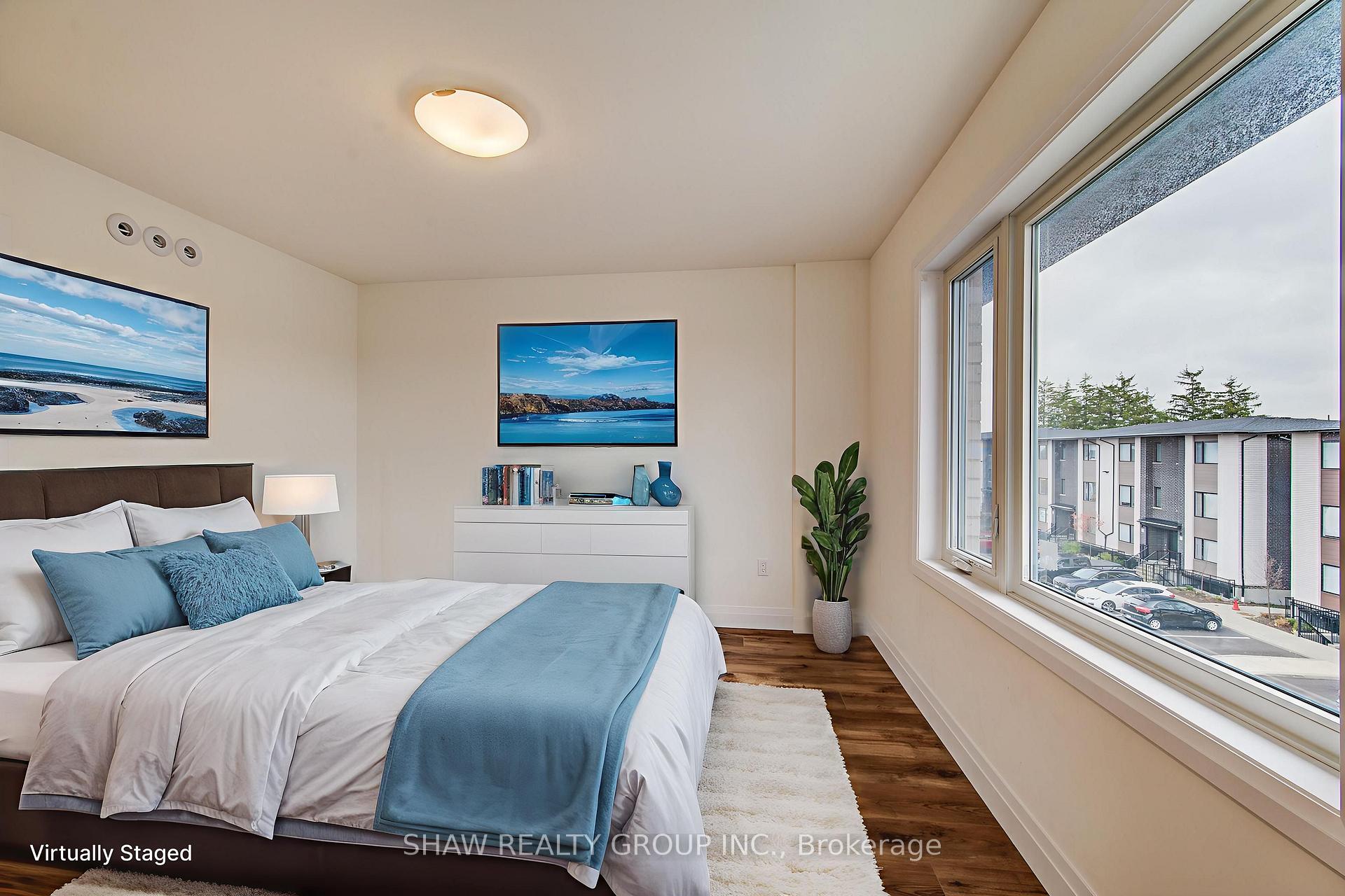 Photo 32 of 4 Lily Lane, Guelph, Clairfields/Hanlon Business Park — HOMEH