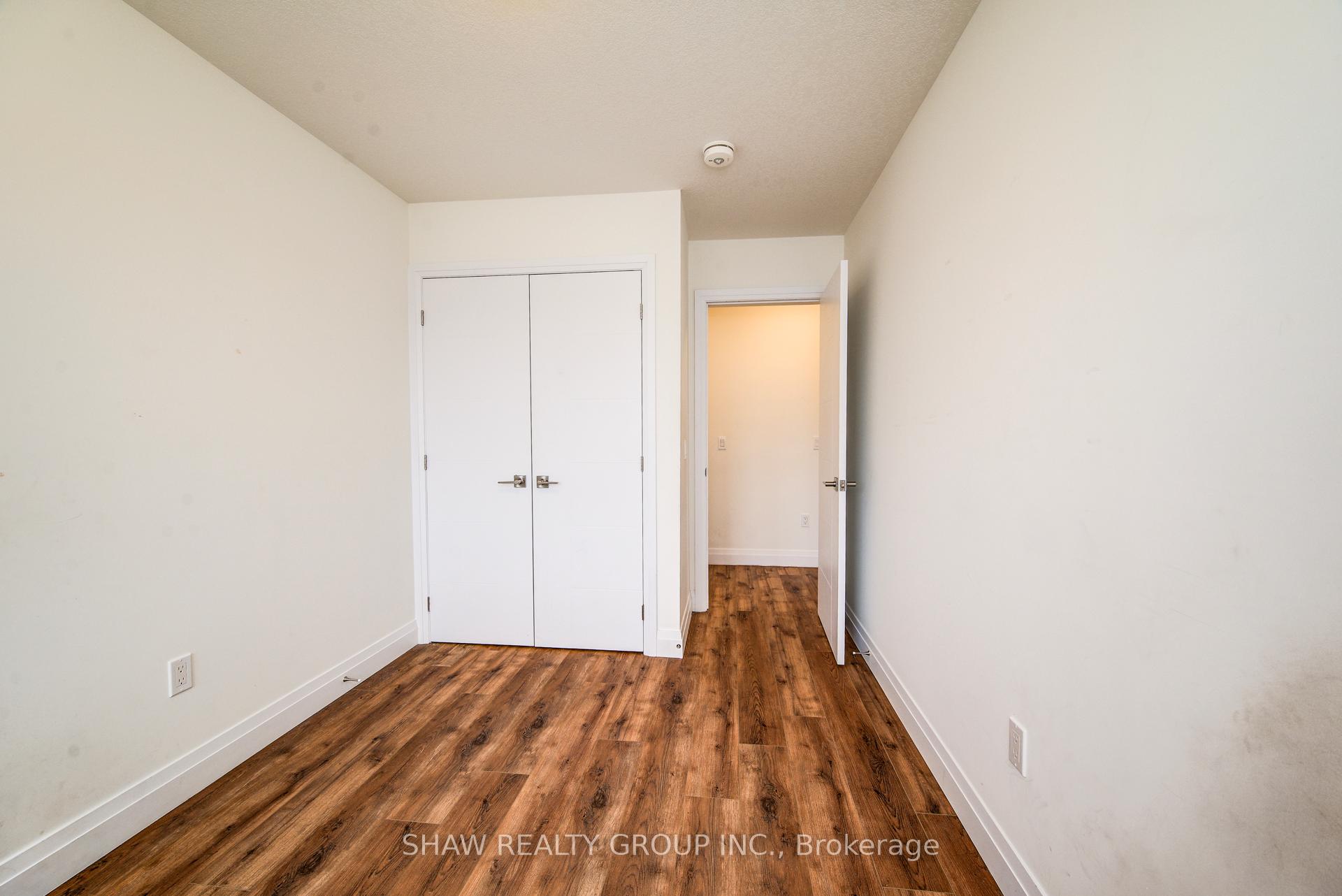 Photo 45 of 4 Lily Lane, Guelph, Clairfields/Hanlon Business Park — HOMEH