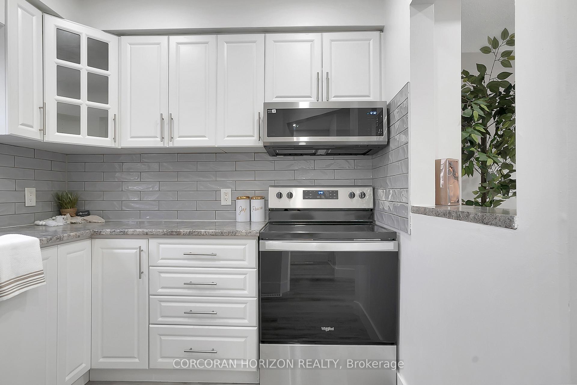 Photo 5 of Unit 33, 459 Beechwood Place, Waterloo — HOMEH