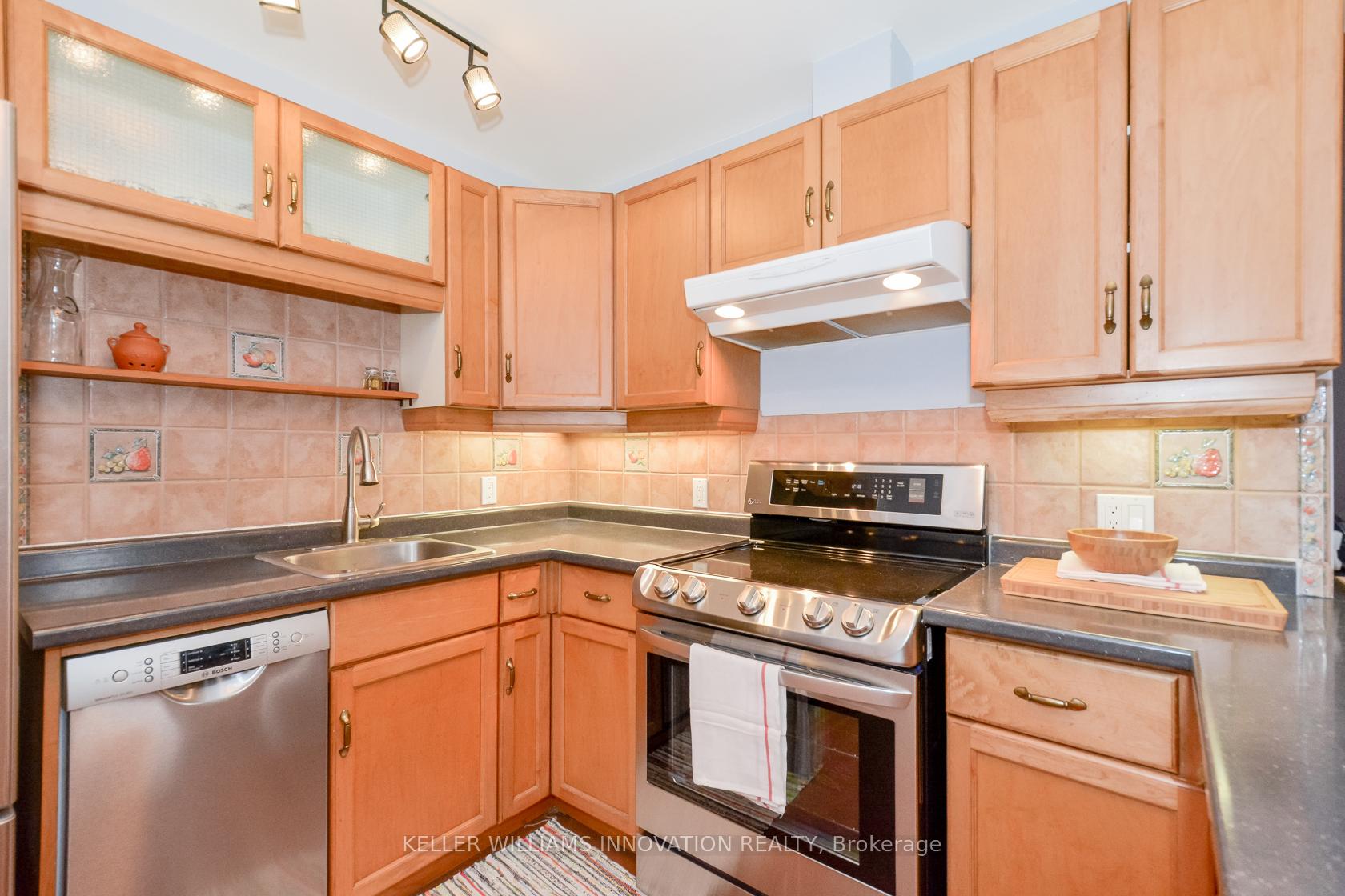 Photo 14 of Unit 201, 3 Father David Bauer Drive, Waterloo — HOMEH
