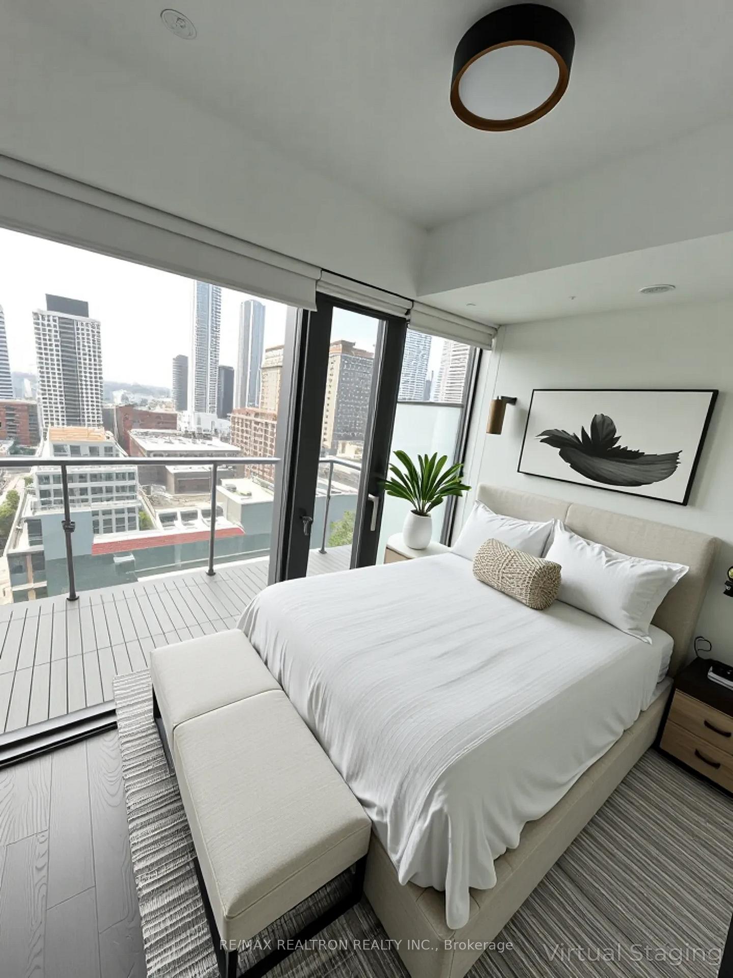 Photo 4 of Unit 1903, 60 Colborne Street, Toronto, Church-Yonge Corridor — HOMEH