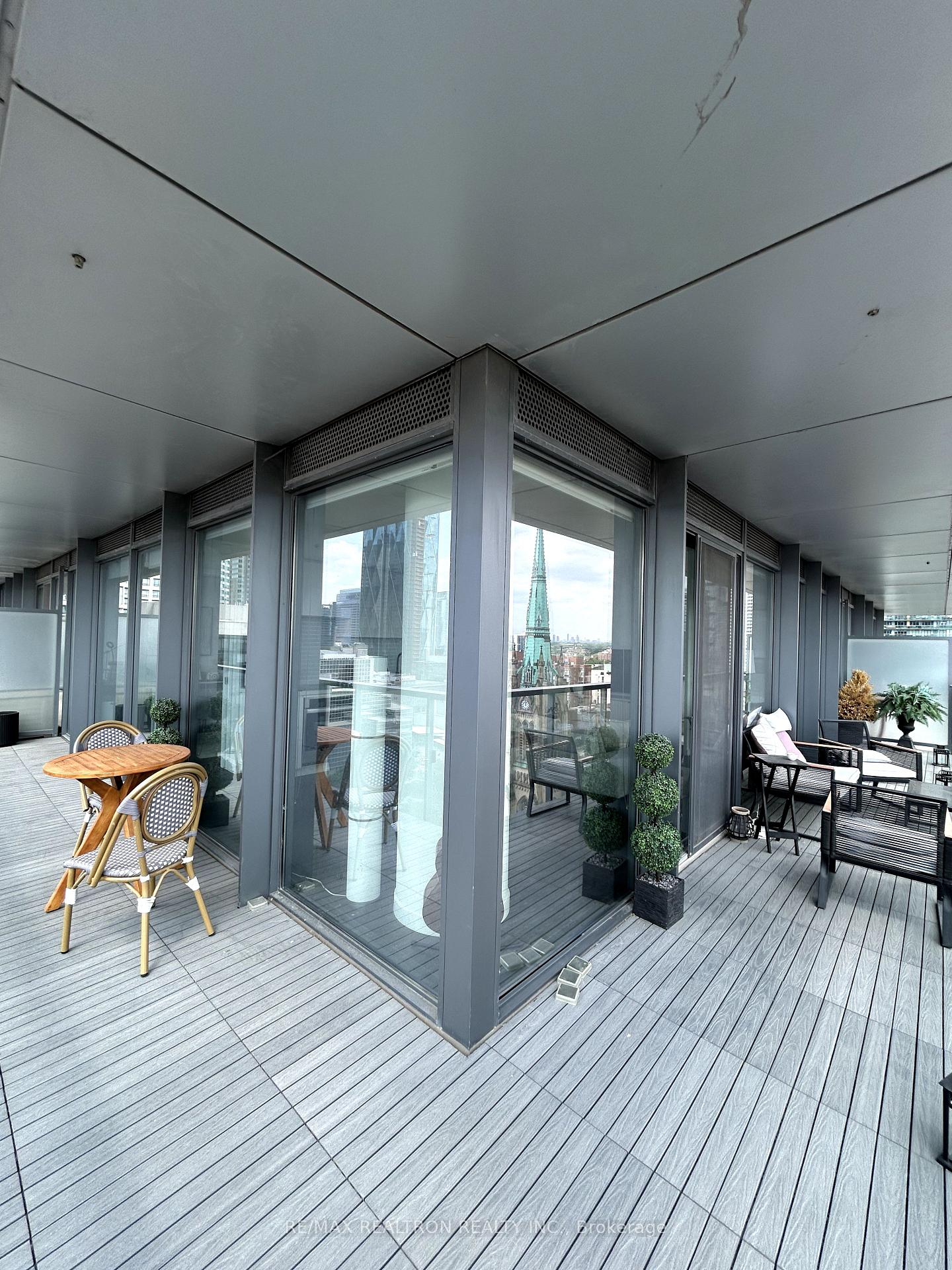 Photo 8 of Unit 1903, 60 Colborne Street, Toronto, Church-Yonge Corridor — HOMEH