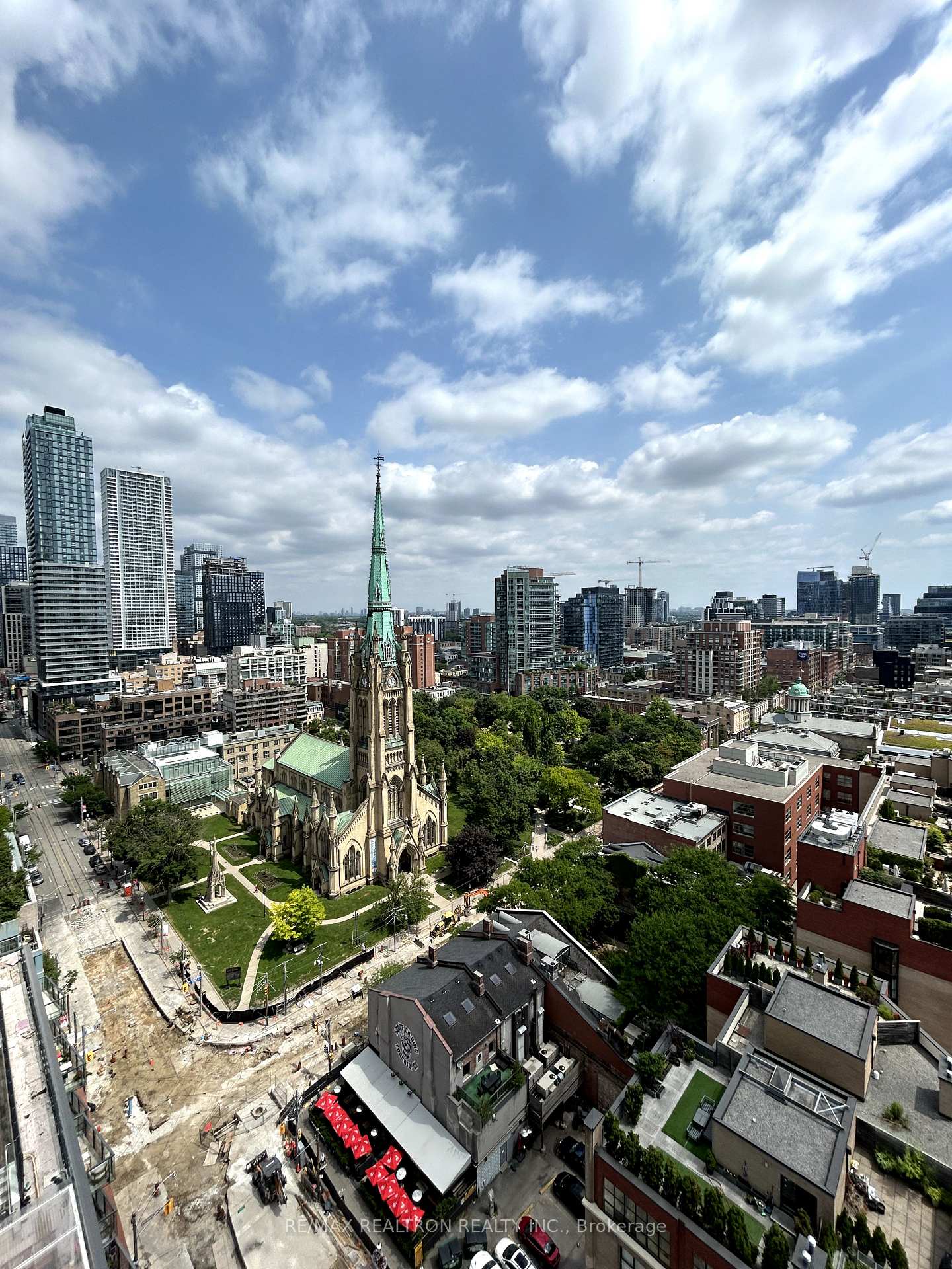 Photo 13 of Unit 1903, 60 Colborne Street, Toronto, Church-Yonge Corridor — HOMEH