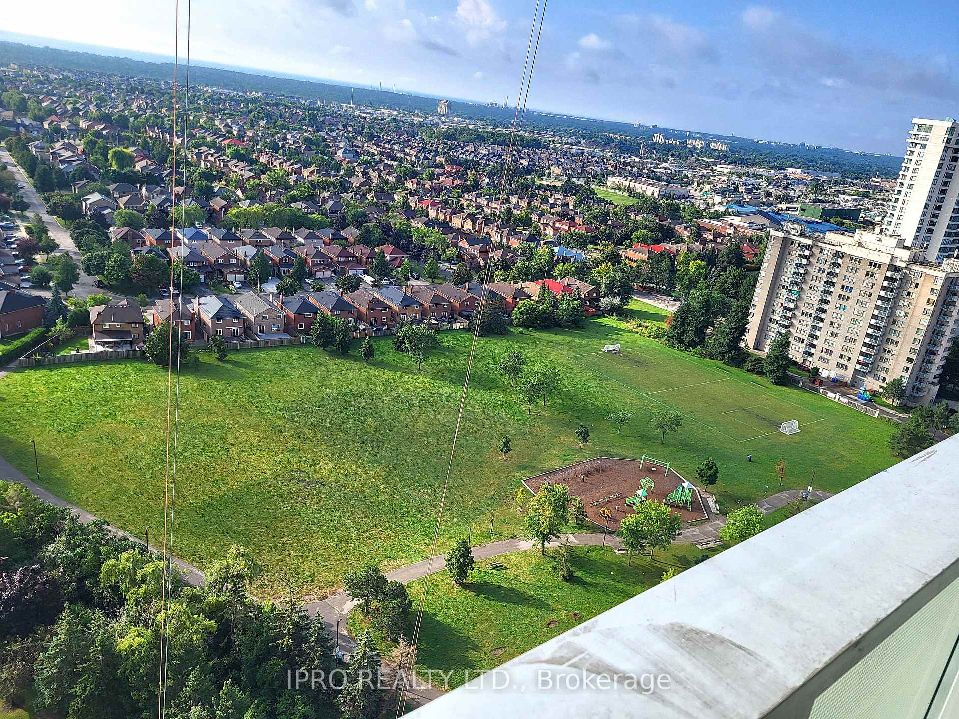 Photo 13 of Unit 1906, 3883 Quartz Road, Mississauga, City Centre — HOMEH