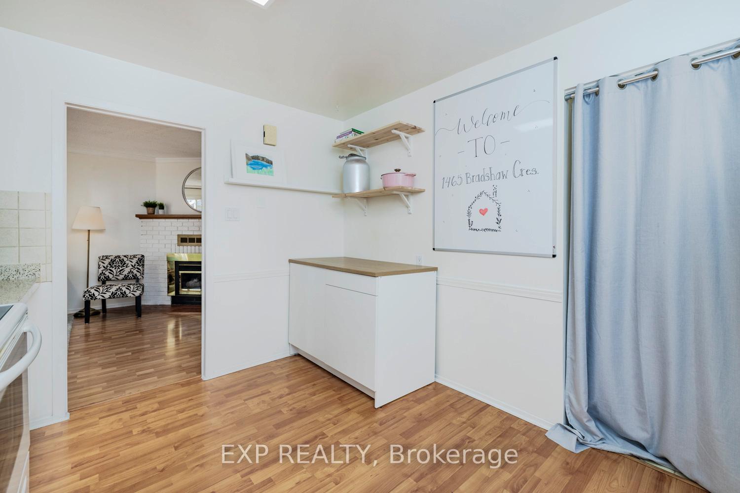 Photo 26 of 1465 Bradshaw Crescent, Ottawa, Pineview — HOMEH