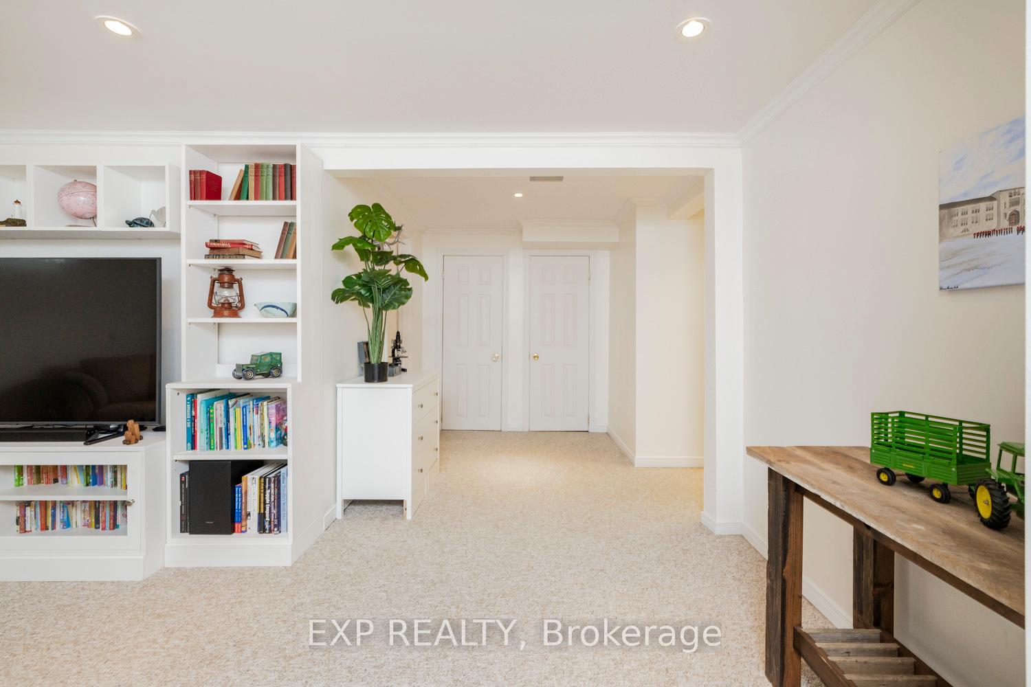 Photo 40 of 1465 Bradshaw Crescent, Ottawa, Pineview — HOMEH