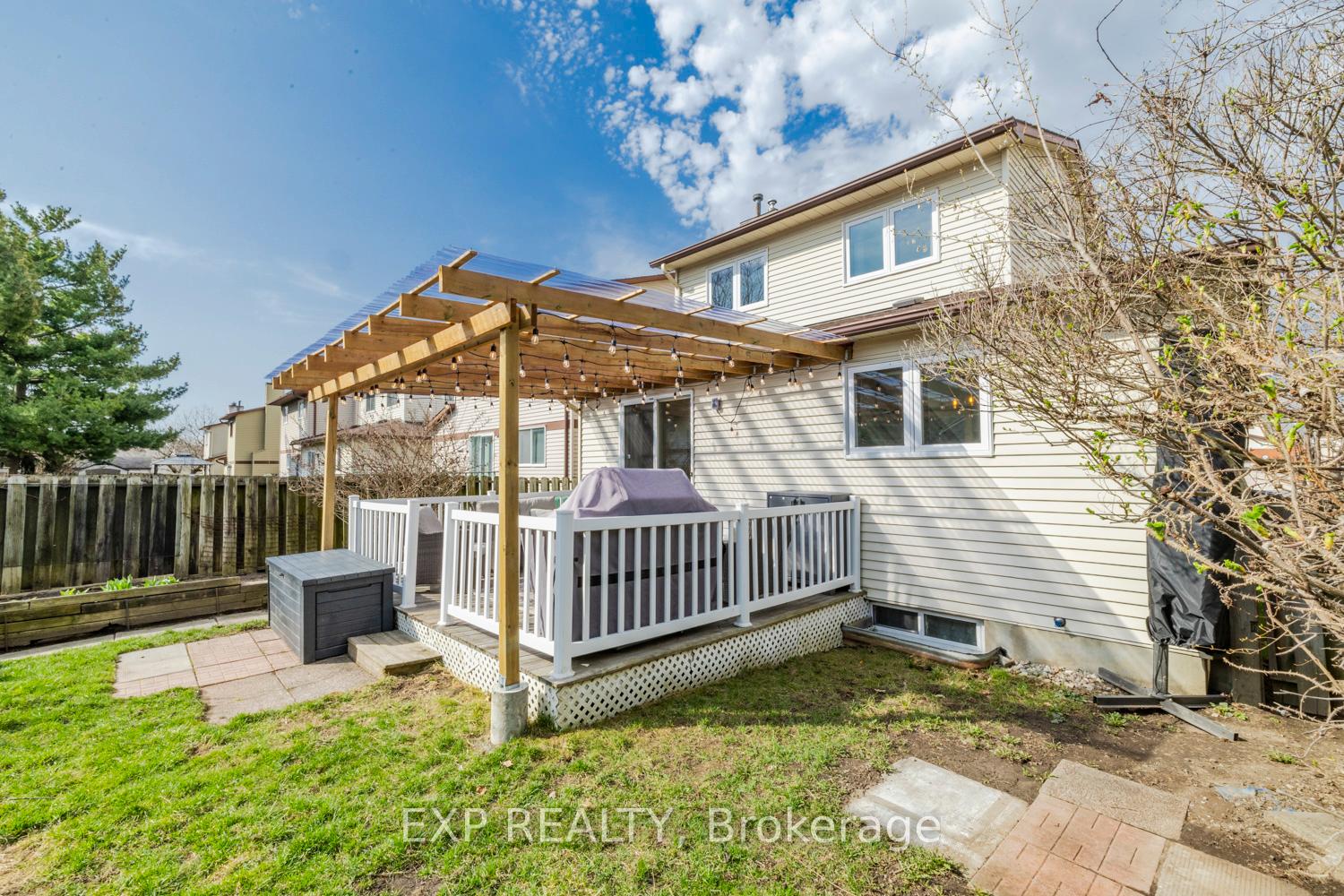 Photo 47 of 1465 Bradshaw Crescent, Ottawa, Pineview — HOMEH