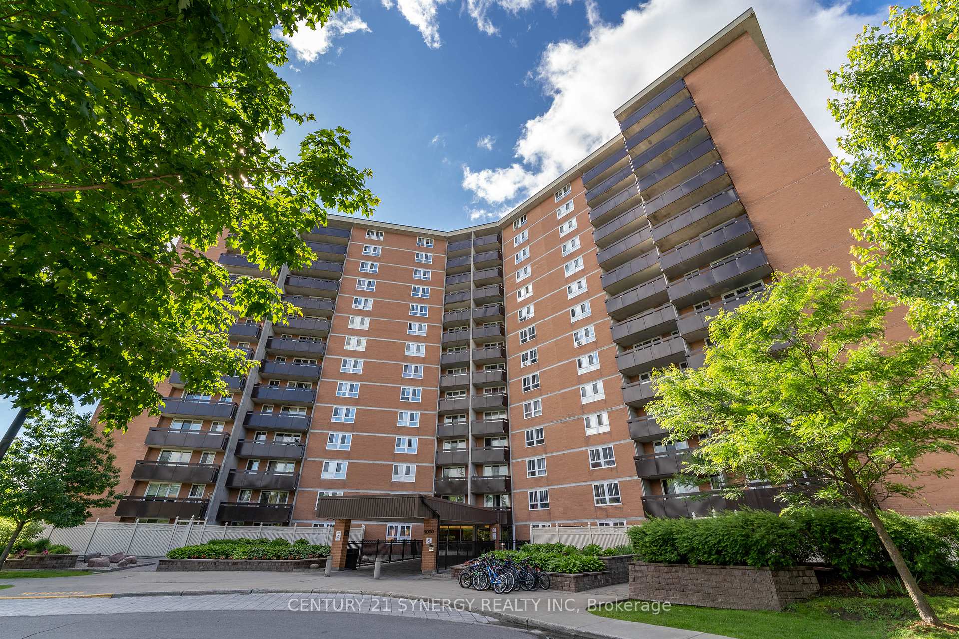 Photo 1 of Unit 718, 2000 Jasmine Crescent, Ottawa, Beacon Hill South — HOMEH