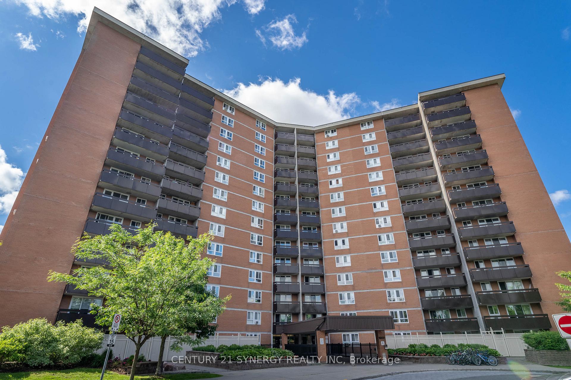 Photo 2 of Unit 718, 2000 Jasmine Crescent, Ottawa, Beacon Hill South — HOMEH