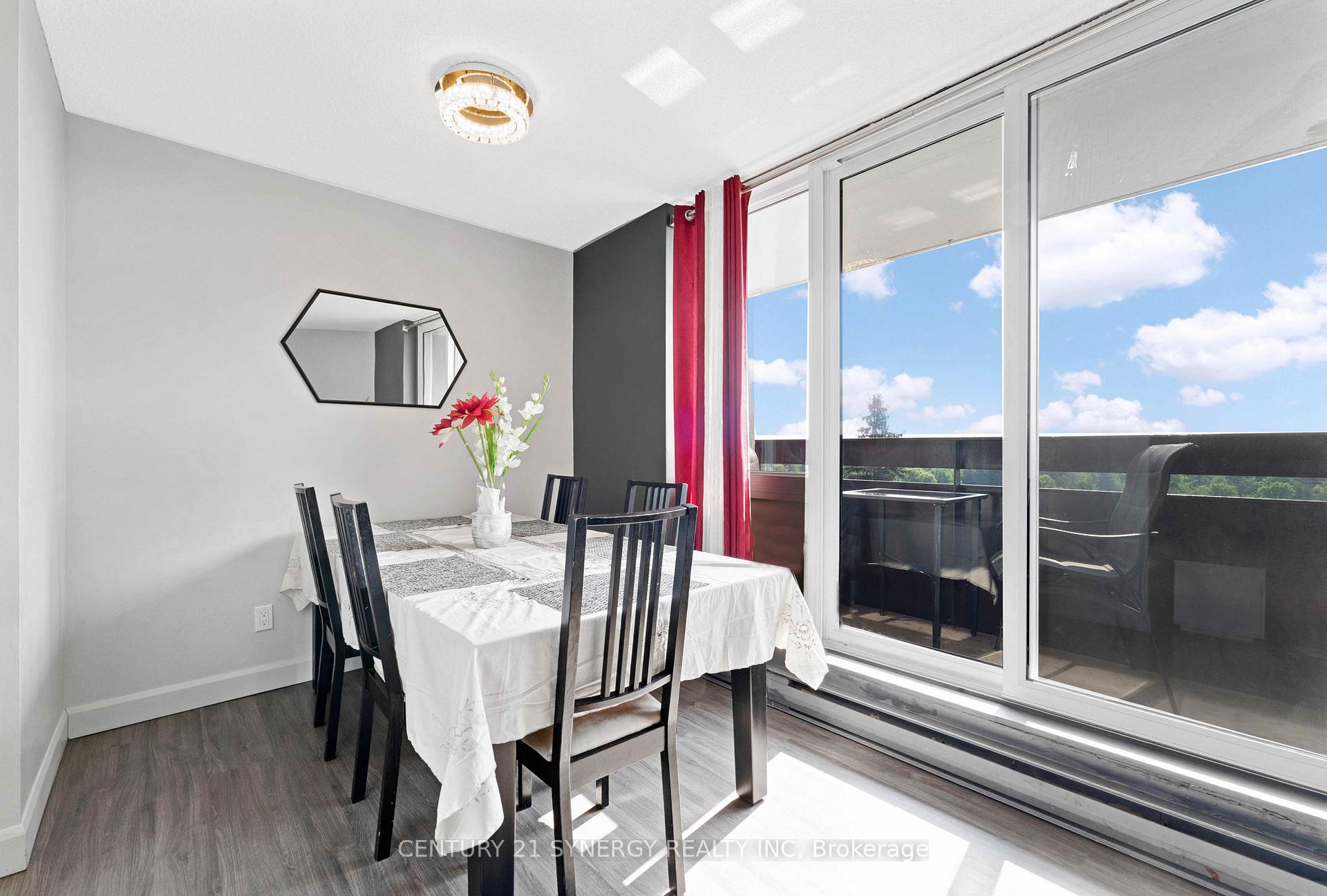 Photo 9 of Unit 718, 2000 Jasmine Crescent, Ottawa, Beacon Hill South — HOMEH