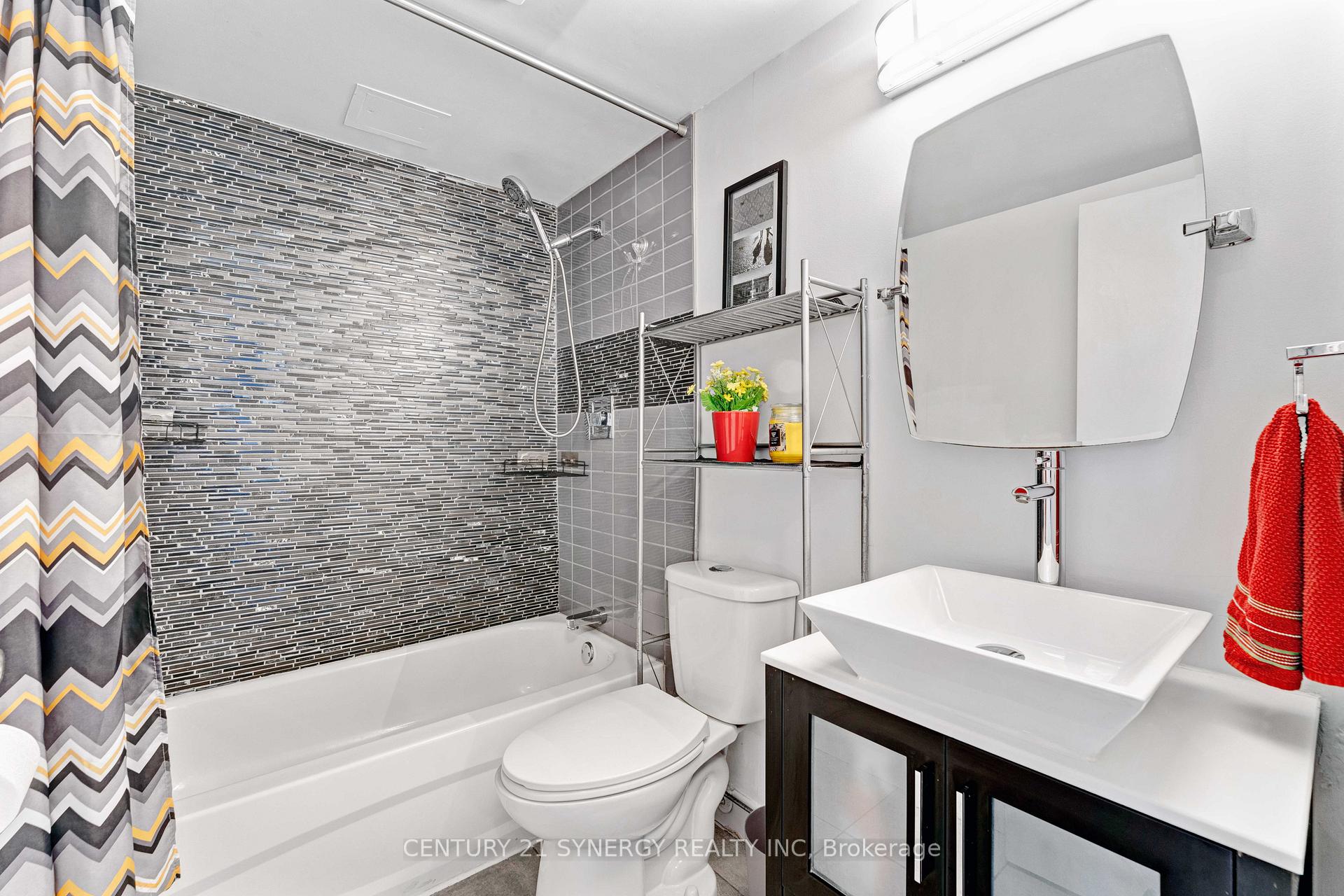 Photo 14 of Unit 718, 2000 Jasmine Crescent, Ottawa, Beacon Hill South — HOMEH
