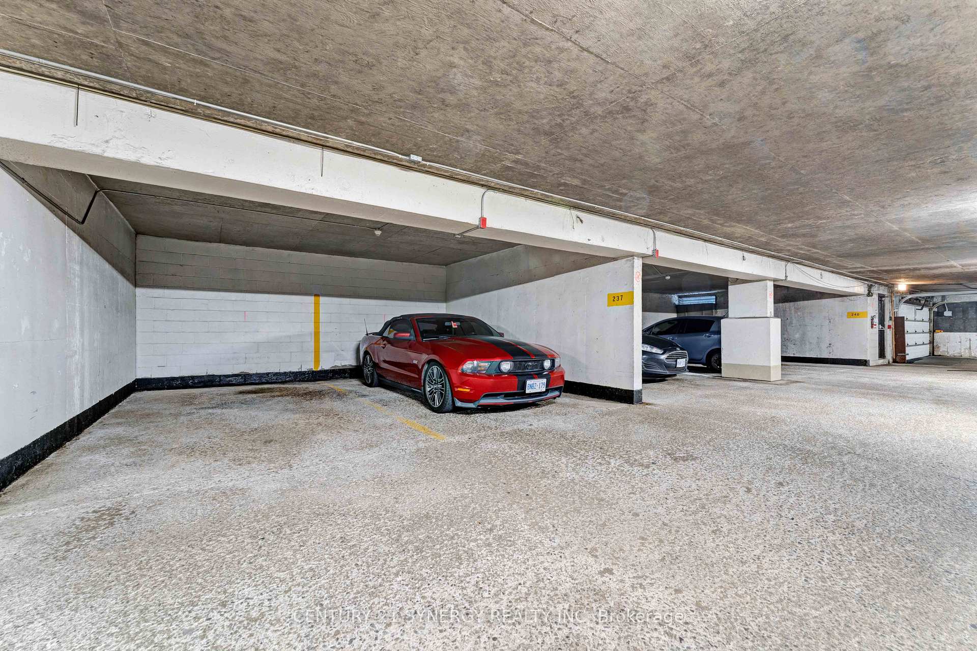 Photo 23 of Unit 718, 2000 Jasmine Crescent, Ottawa, Beacon Hill South — HOMEH