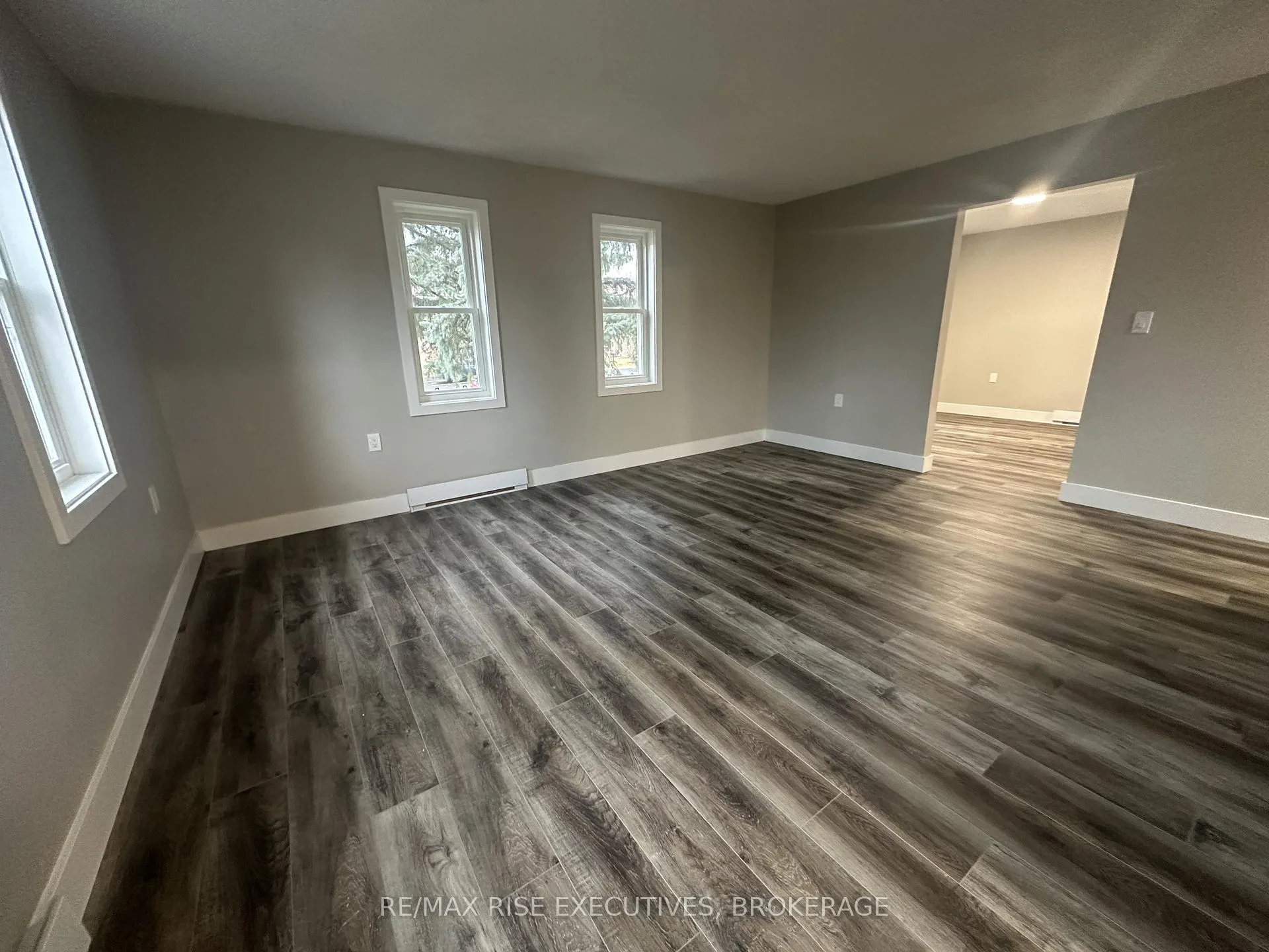 Photo 7 of Unit 2, 565 Emma Street, Gananoque — HOMEH