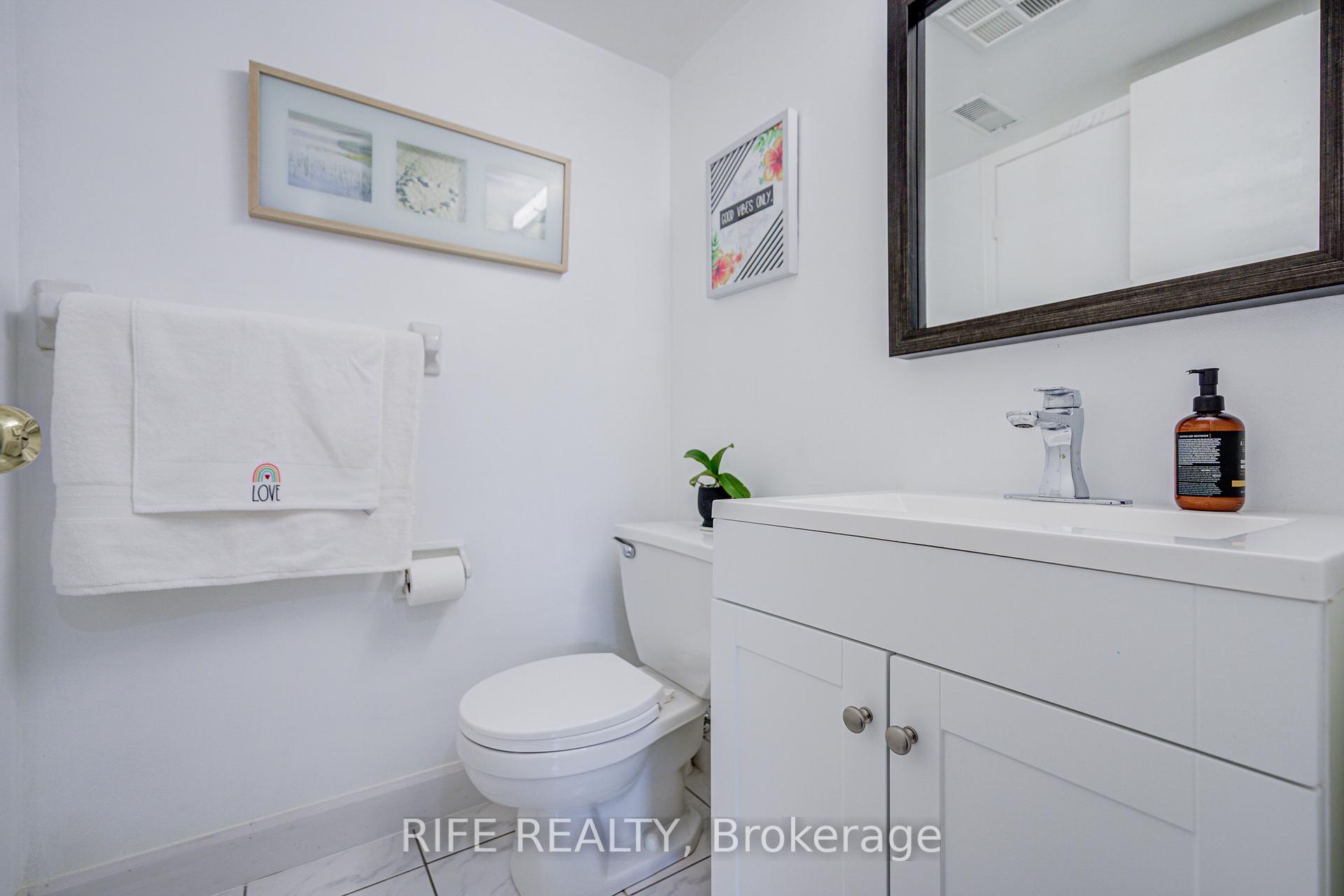 Photo 10 of Unit 1033, 75 Weldrick Road E, Richmond Hill, Observatory — HOMEH