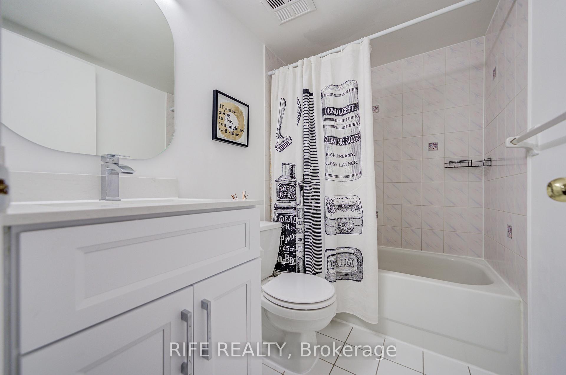 Photo 13 of Unit 1033, 75 Weldrick Road E, Richmond Hill, Observatory — HOMEH