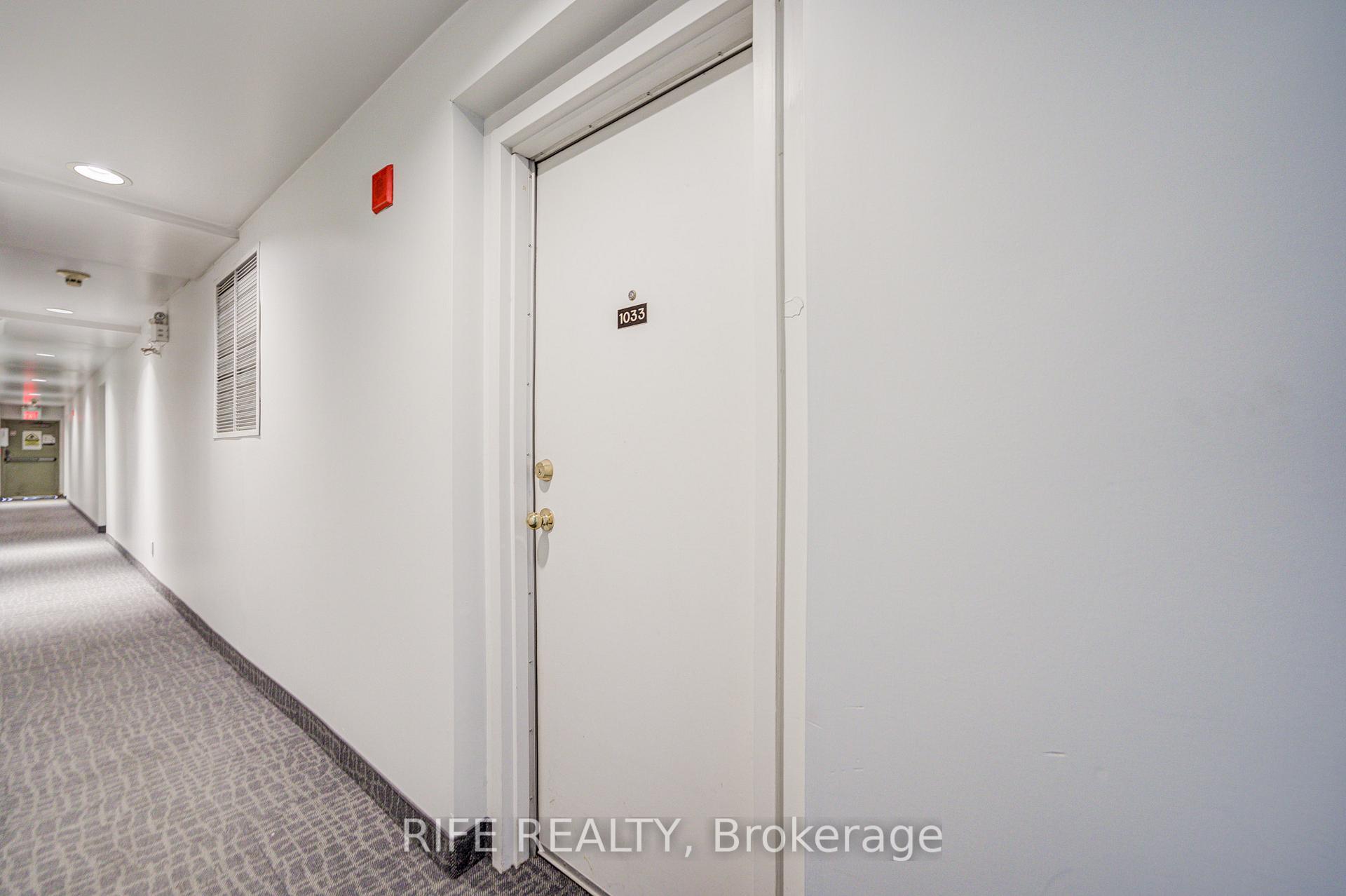 Photo 20 of Unit 1033, 75 Weldrick Road E, Richmond Hill, Observatory — HOMEH