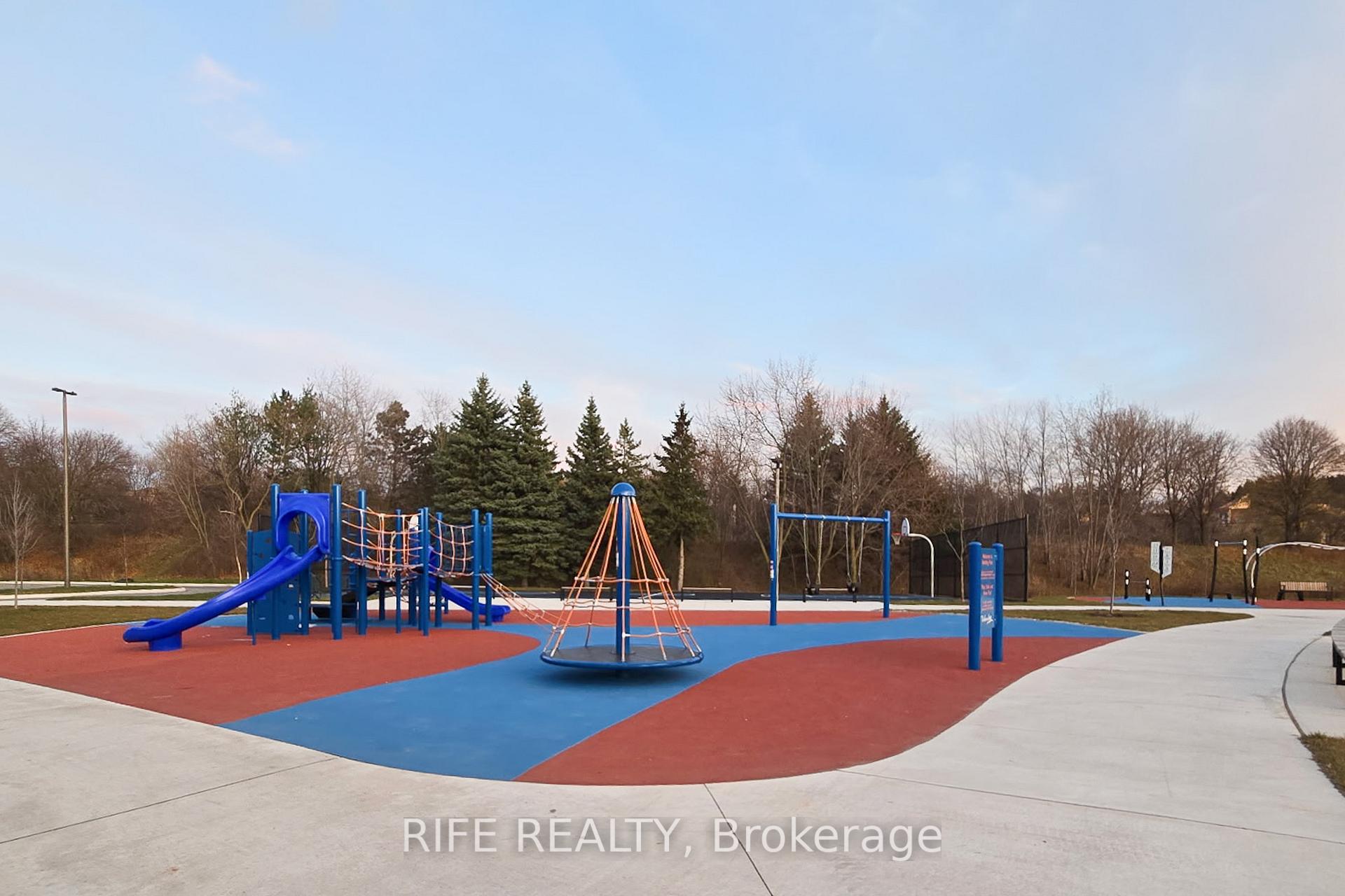 Photo 23 of Unit 1033, 75 Weldrick Road E, Richmond Hill, Observatory — HOMEH