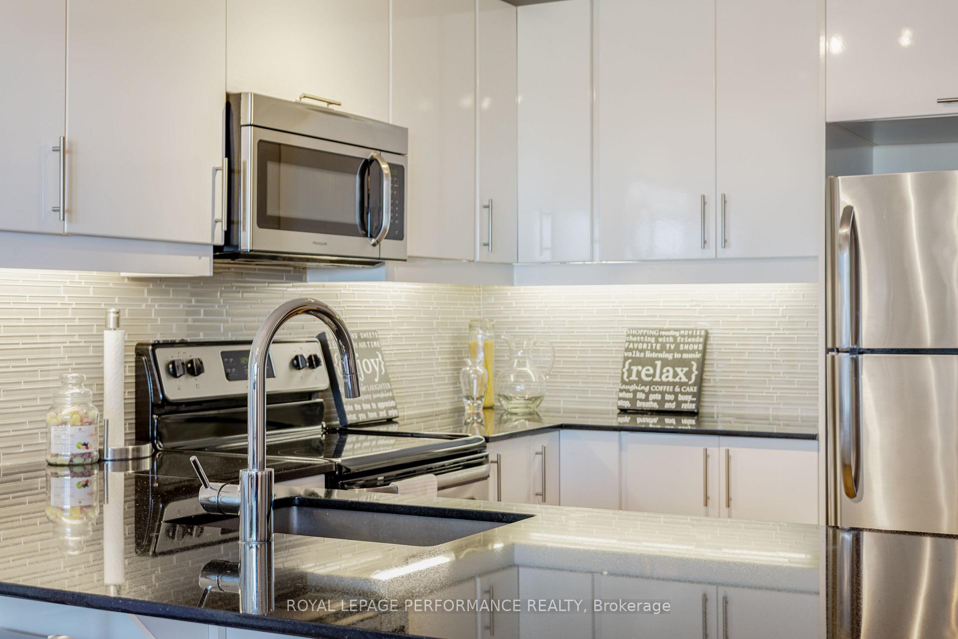 Photo 10 of Unit 1001, 330 Titan Private, Ottawa, Borden Farm/Stewart Farm/Carleton Heights/Parkwood Hills — HOMEH
