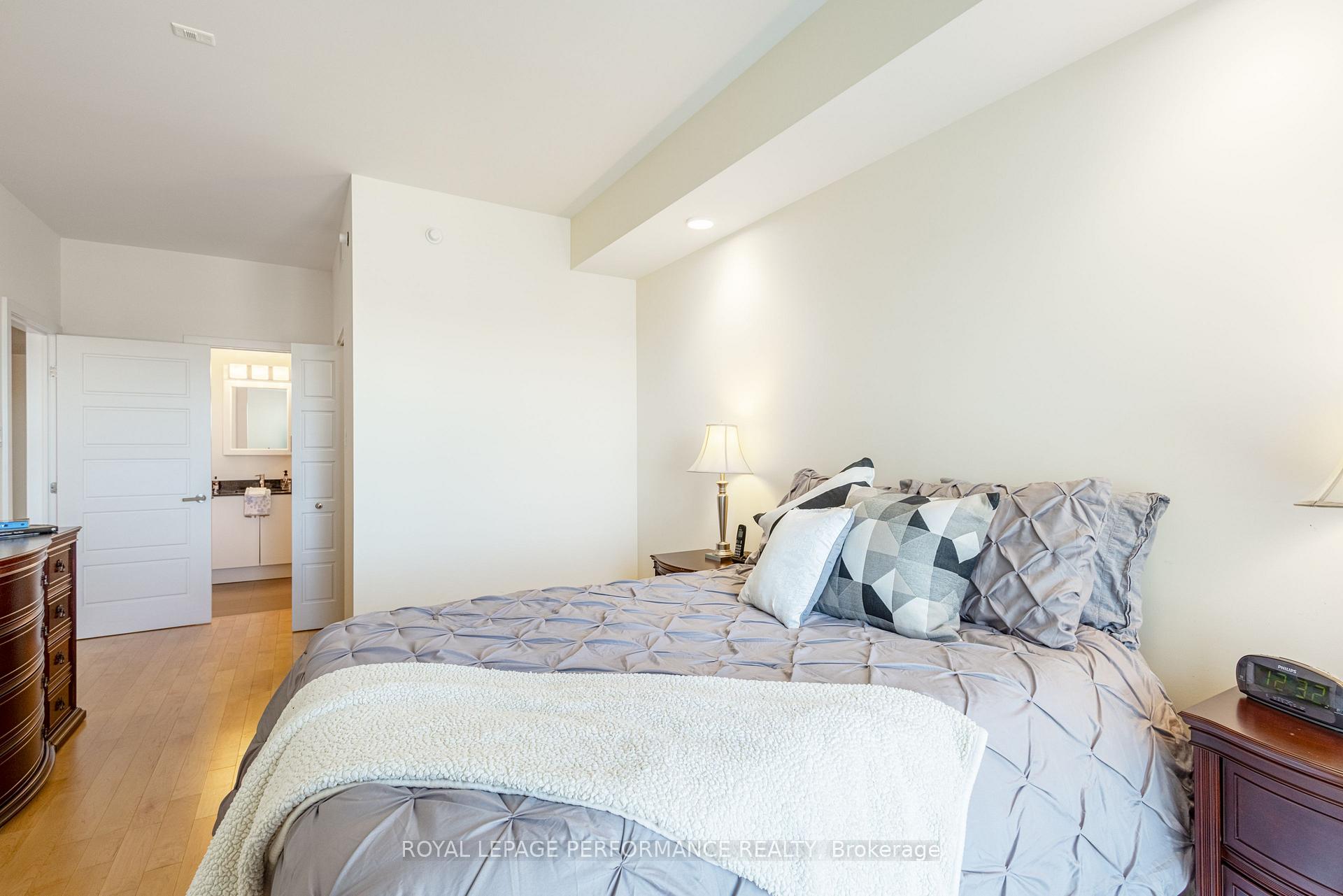 Photo 22 of Unit 1001, 330 Titan Private, Ottawa, Borden Farm/Stewart Farm/Carleton Heights/Parkwood Hills — HOMEH