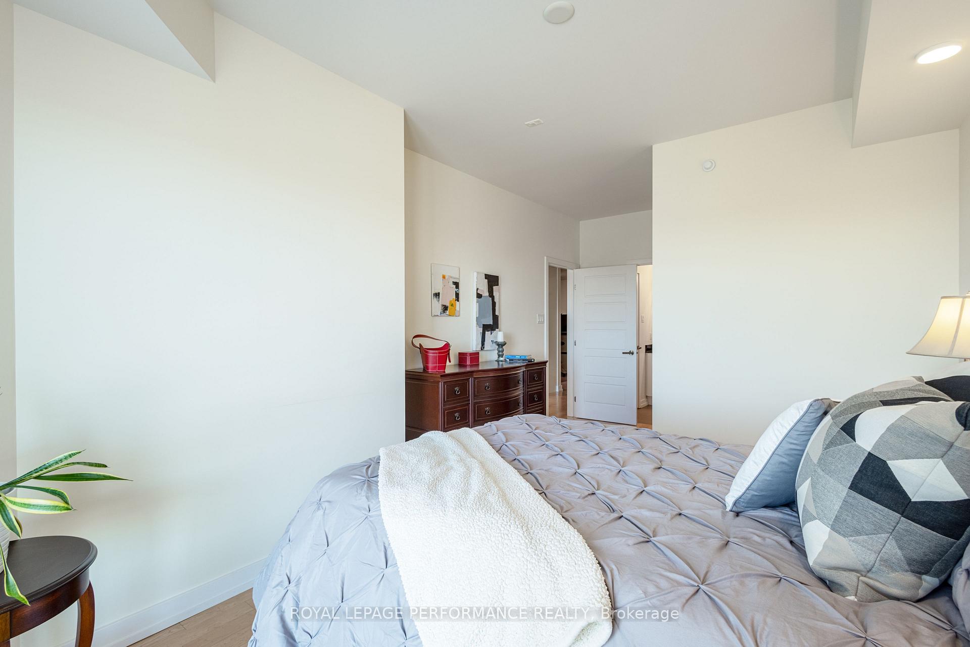 Photo 24 of Unit 1001, 330 Titan Private, Ottawa, Borden Farm/Stewart Farm/Carleton Heights/Parkwood Hills — HOMEH