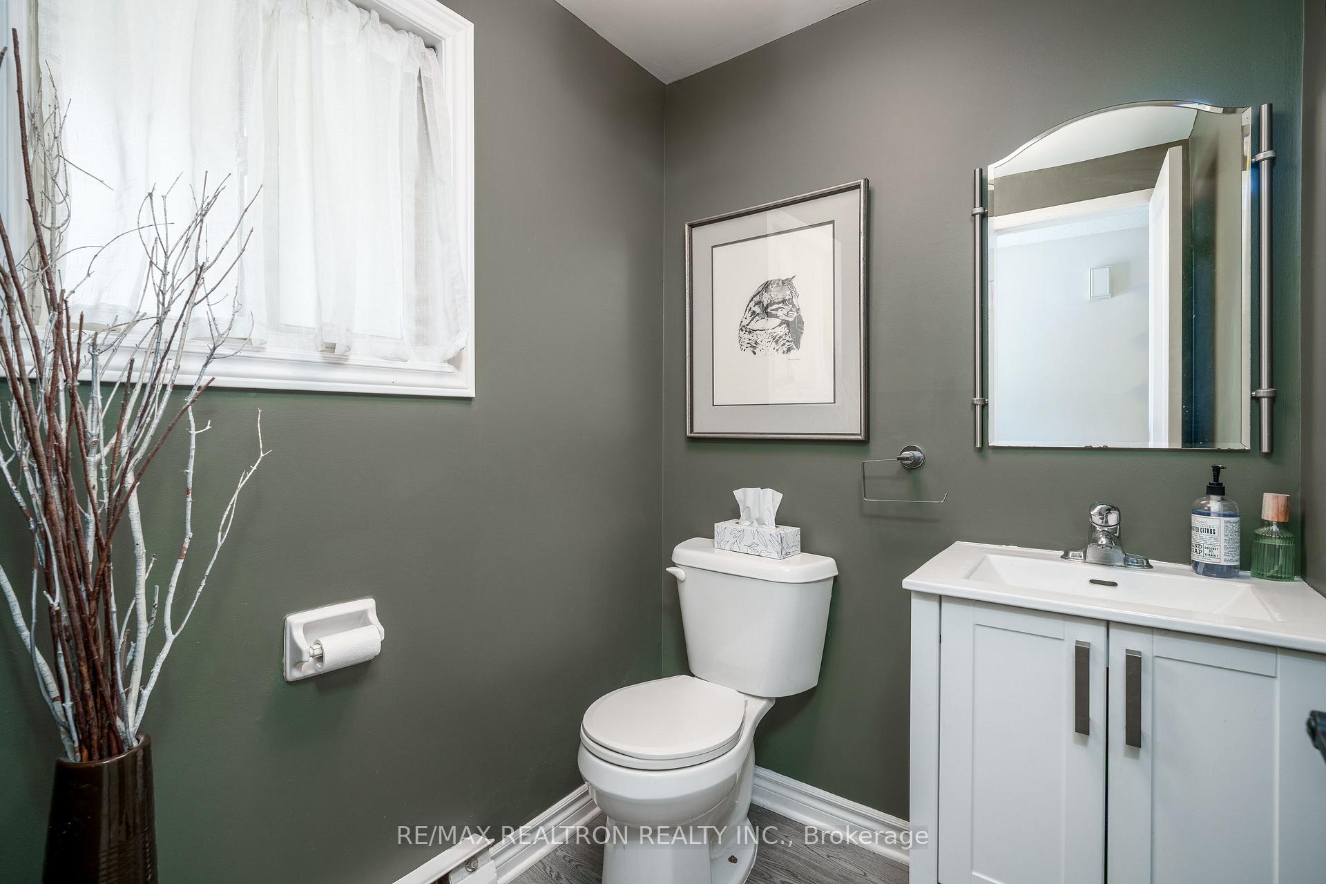 Photo 12 of 2 Sawmill Road, Barrie, Ardagh — HOMEH