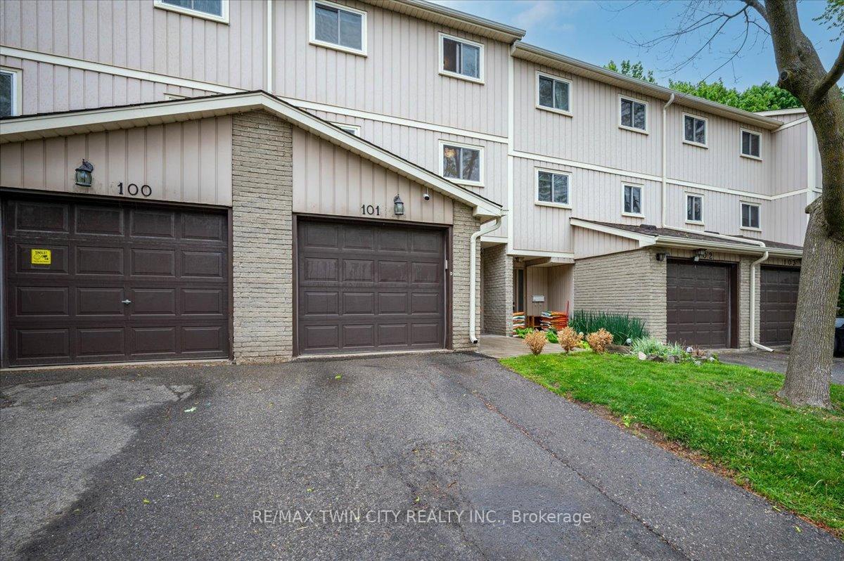 Photo 3 of Unit 101, 51 Paulander Drive, Kitchener — HOMEH