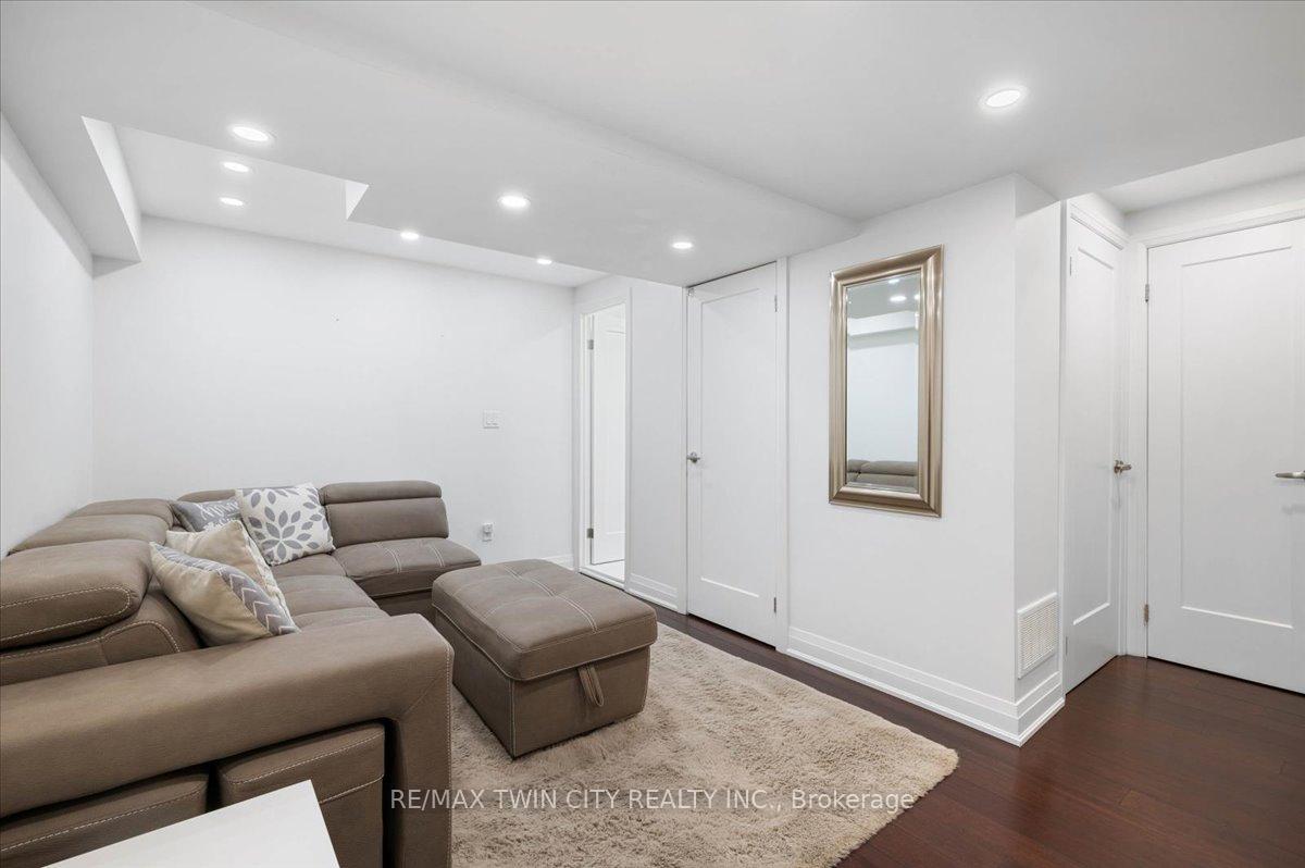 Photo 32 of Unit 101, 51 Paulander Drive, Kitchener — HOMEH