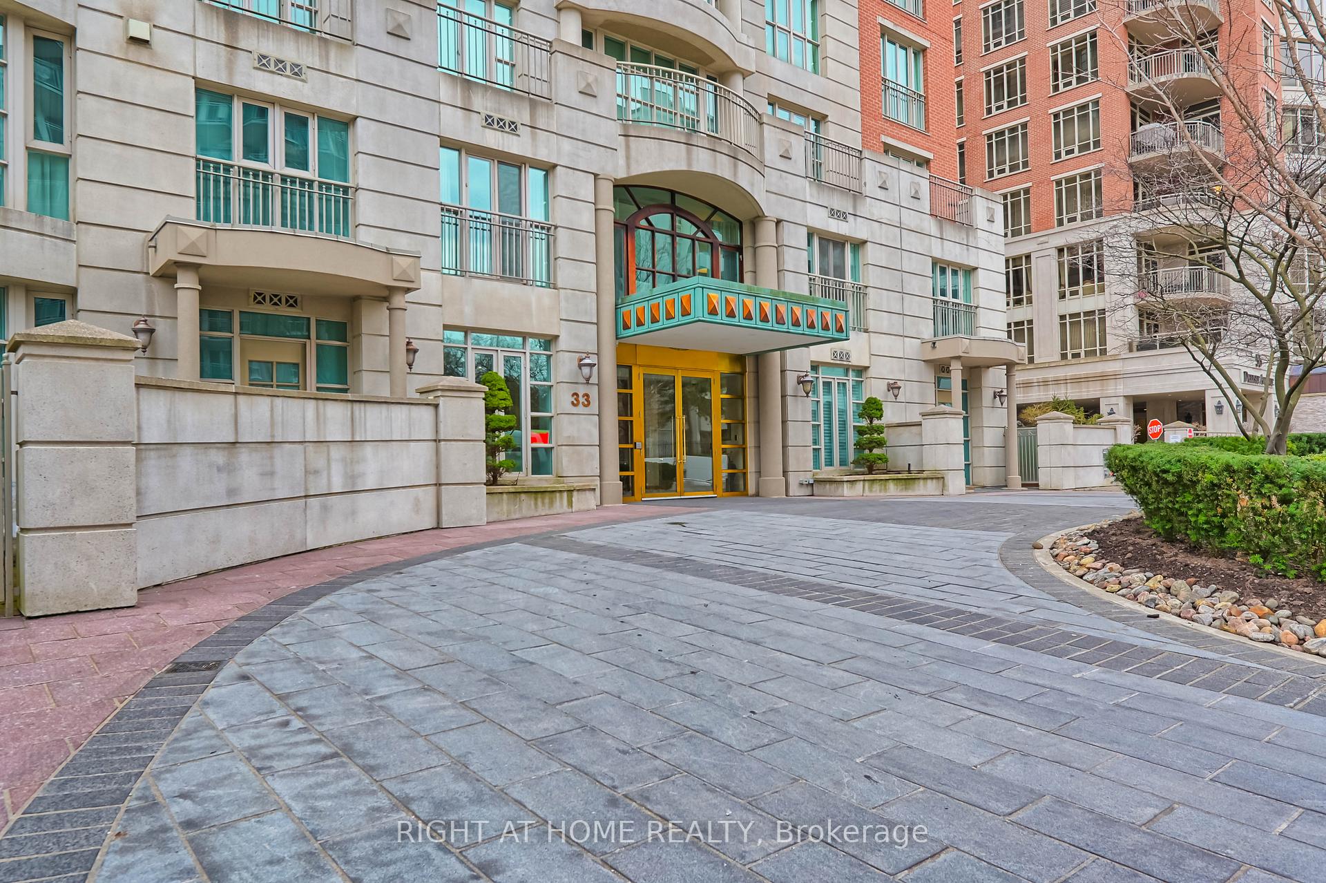 Photo 2 of Unit 209, 33 Delisle Avenue, Toronto, Yonge-St. Clair — HOMEH