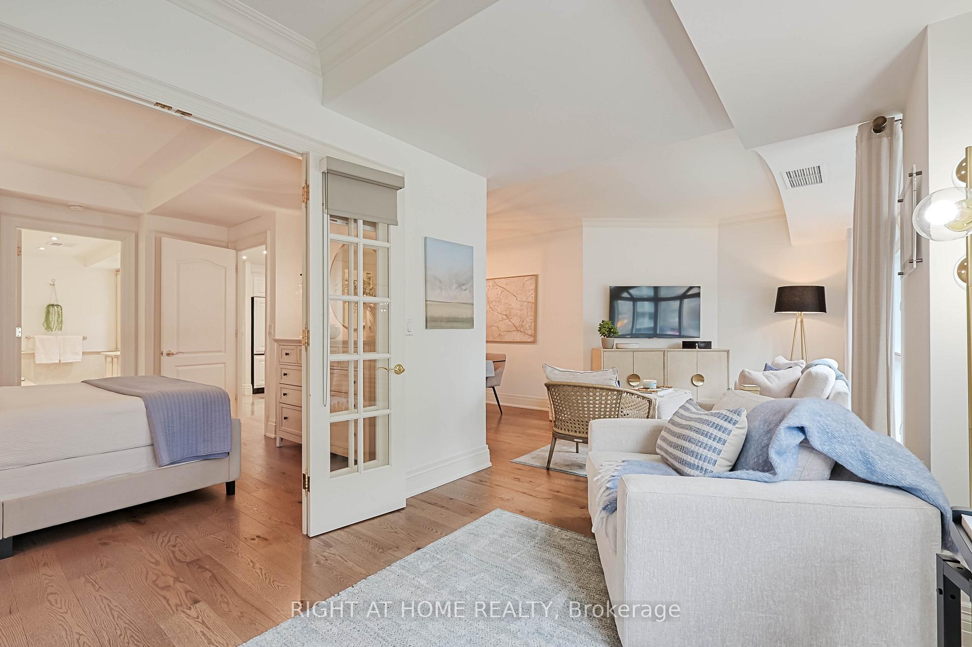 Photo 15 of Unit 209, 33 Delisle Avenue, Toronto, Yonge-St. Clair — HOMEH