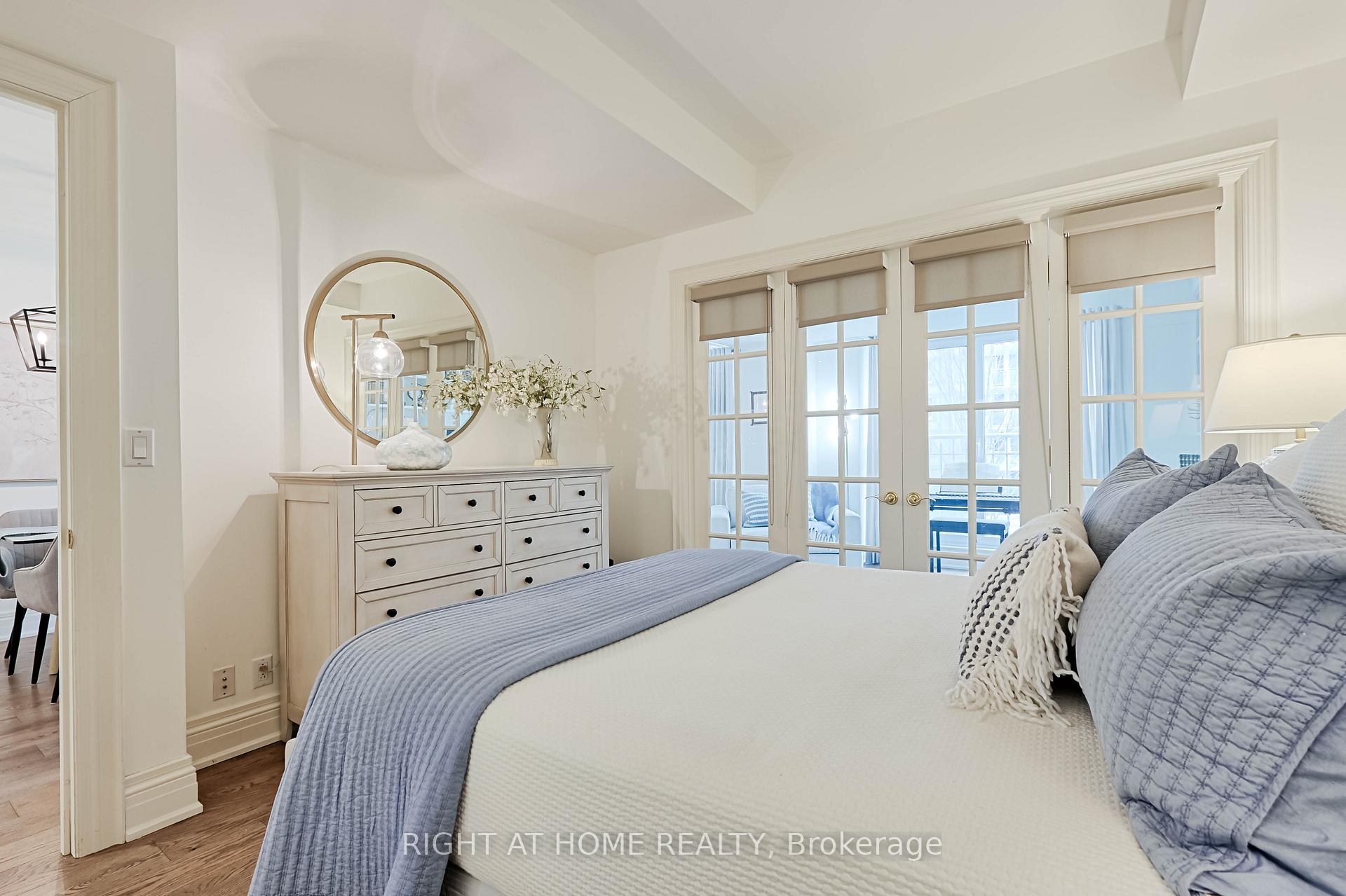 Photo 18 of Unit 209, 33 Delisle Avenue, Toronto, Yonge-St. Clair — HOMEH