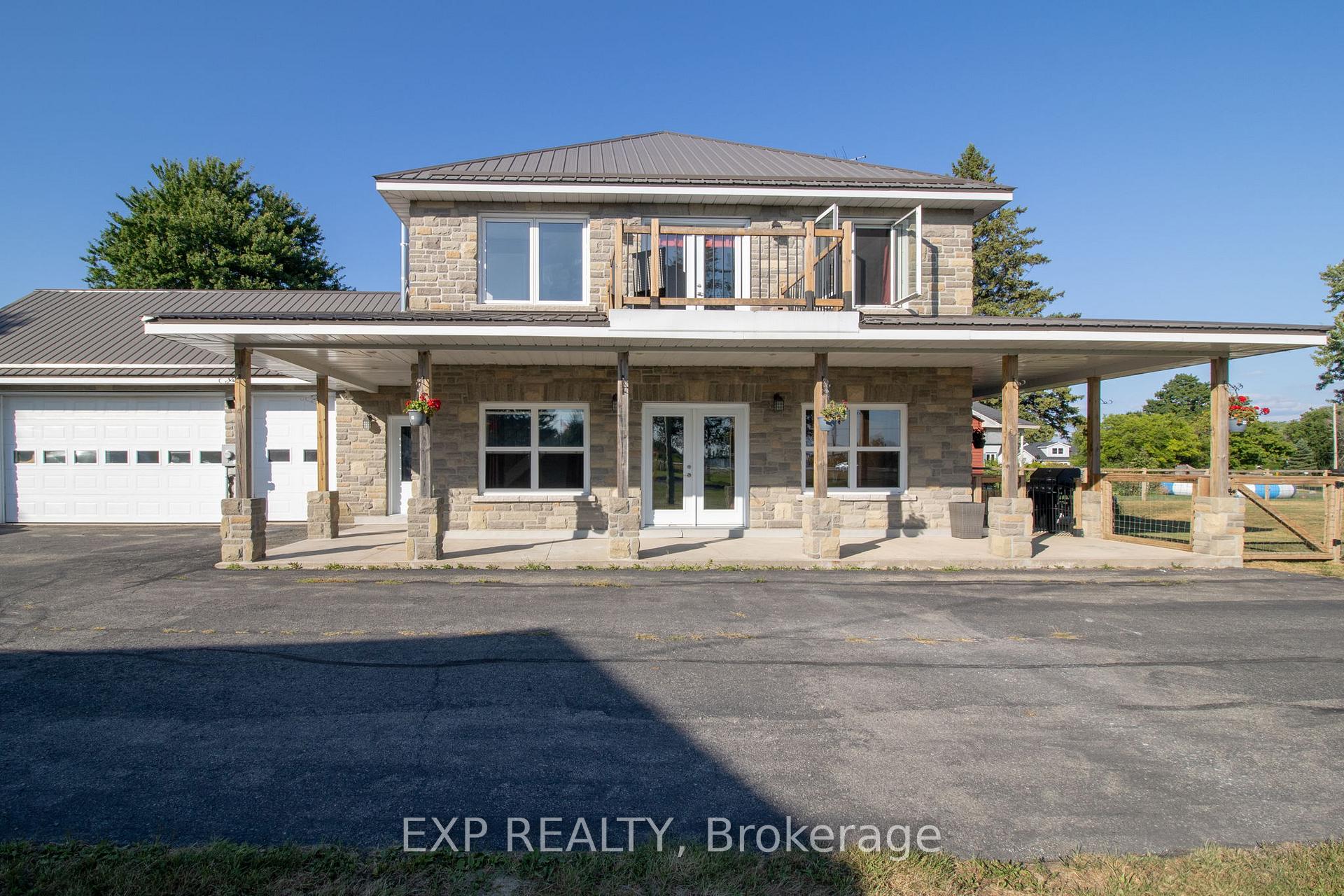 Photo 1 of 2406 County Rd 2, Edwardsburgh/Cardinal, Edwardsburgh/Cardinal Twp — HOMEH