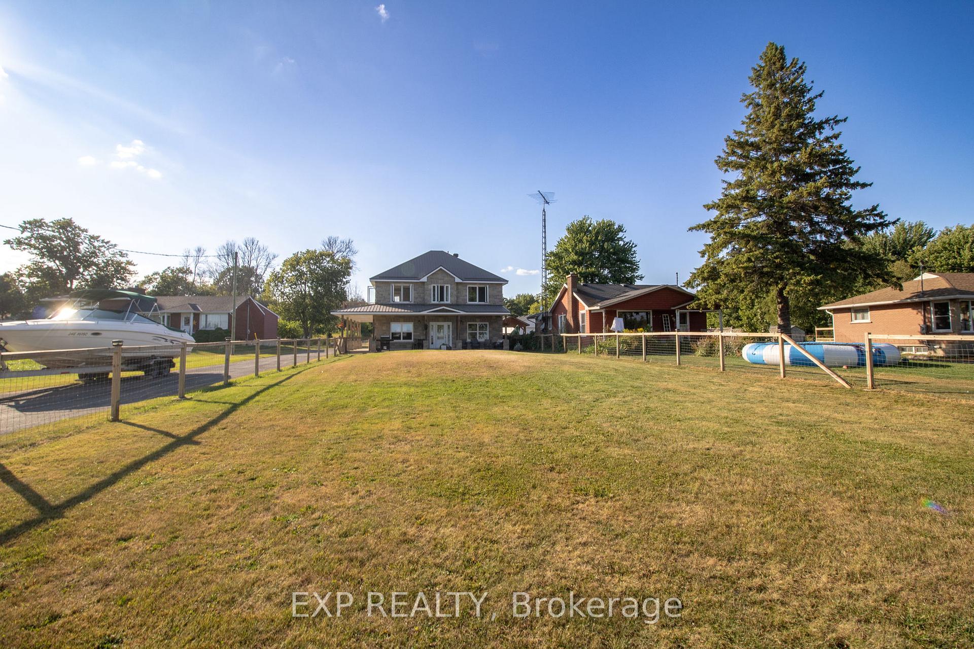 Photo 26 of 2406 County Rd 2, Edwardsburgh/Cardinal, Edwardsburgh/Cardinal Twp — HOMEH