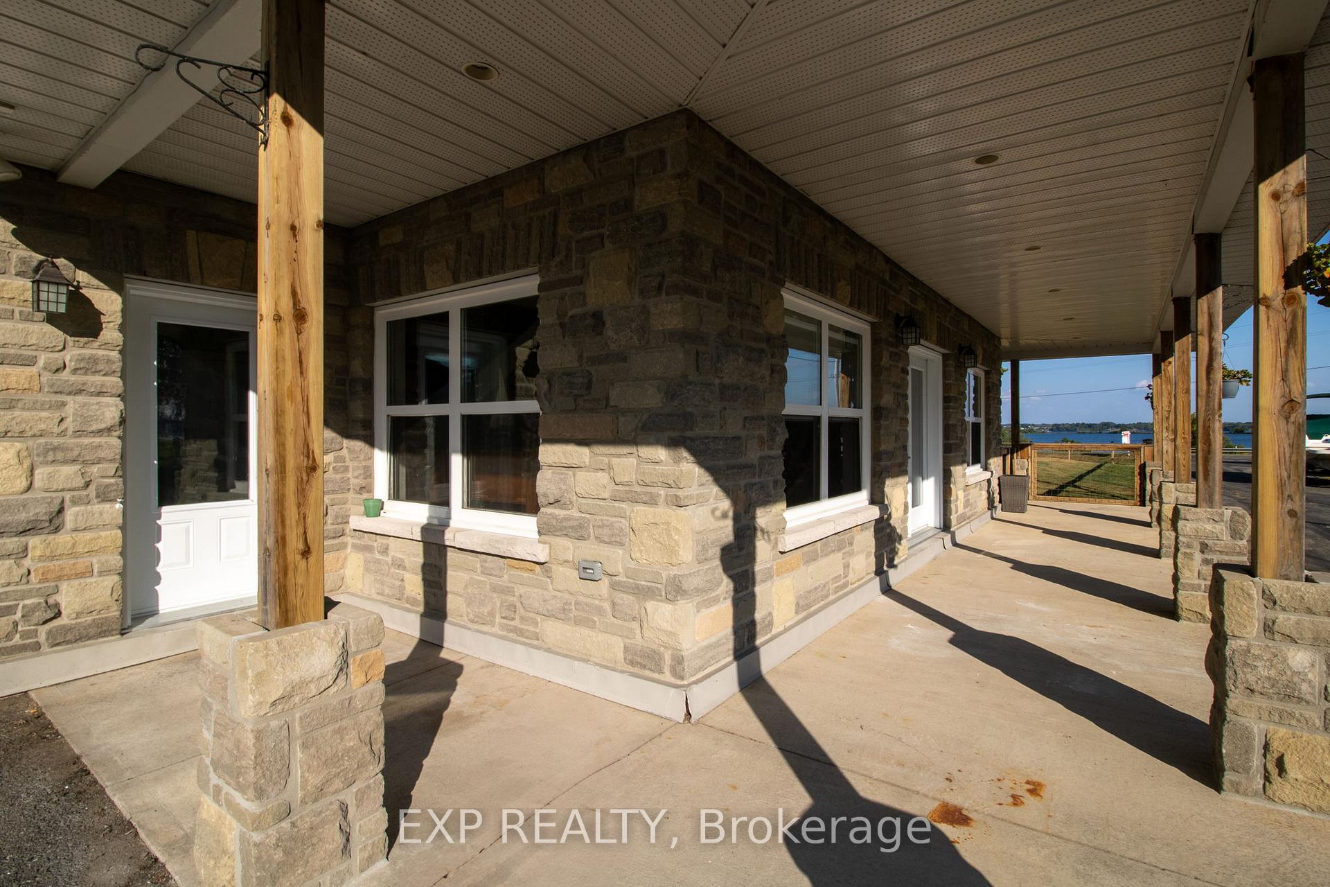 Photo 4 of 2406 County Rd 2, Edwardsburgh/Cardinal, Edwardsburgh/Cardinal Twp — HOMEH
