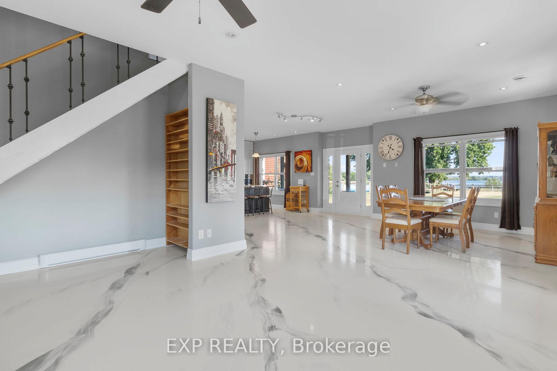 Photo 14 of 2406 County Rd 2, Edwardsburgh/Cardinal, Edwardsburgh/Cardinal Twp — HOMEH